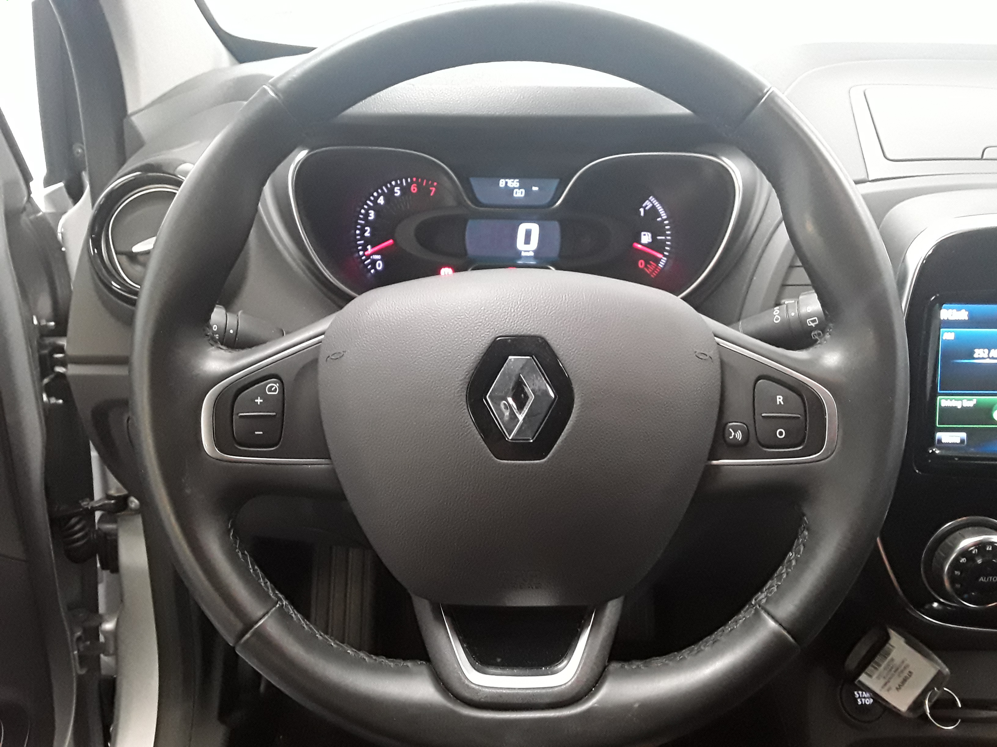 RENAULT CAPTUR