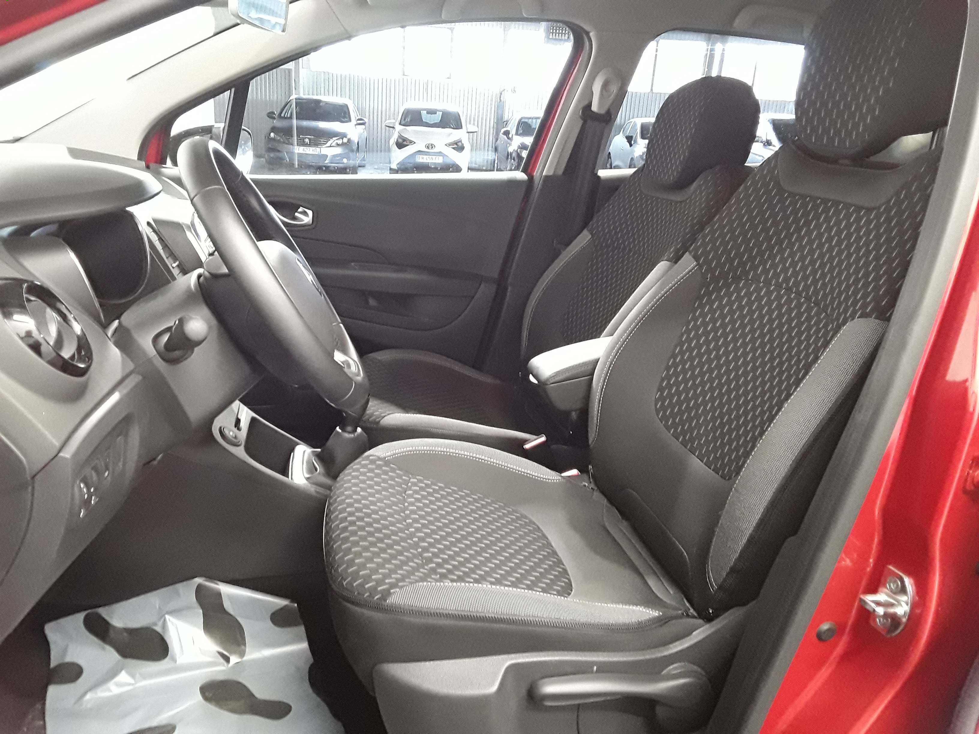 RENAULT CAPTUR