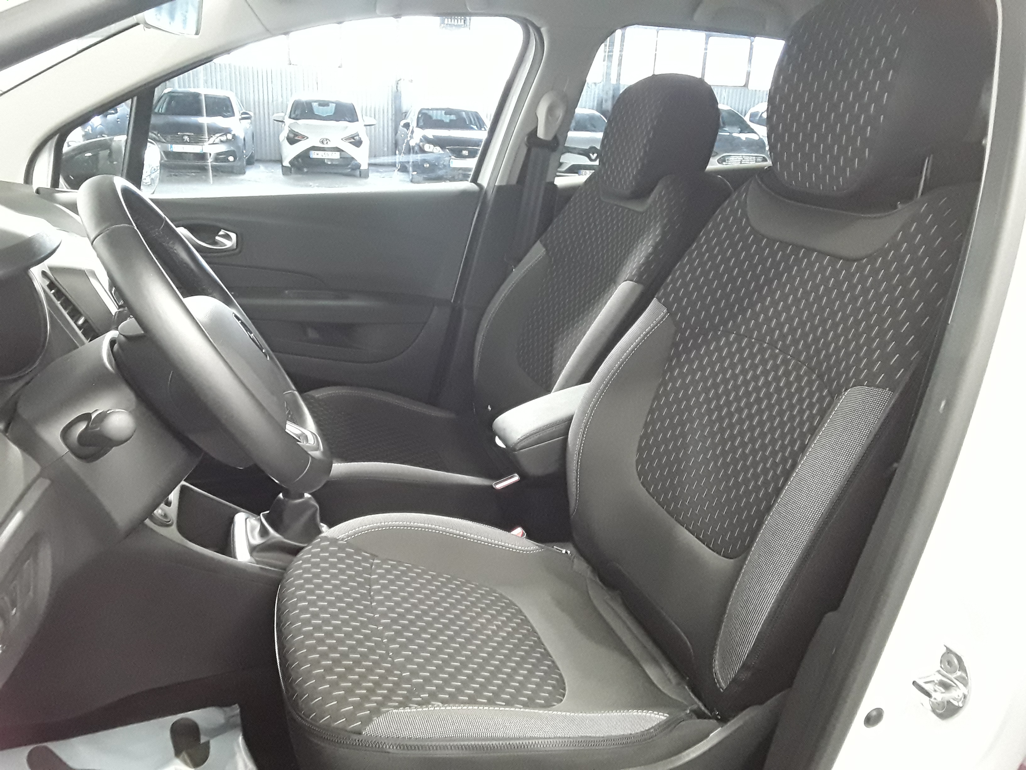RENAULT CAPTUR