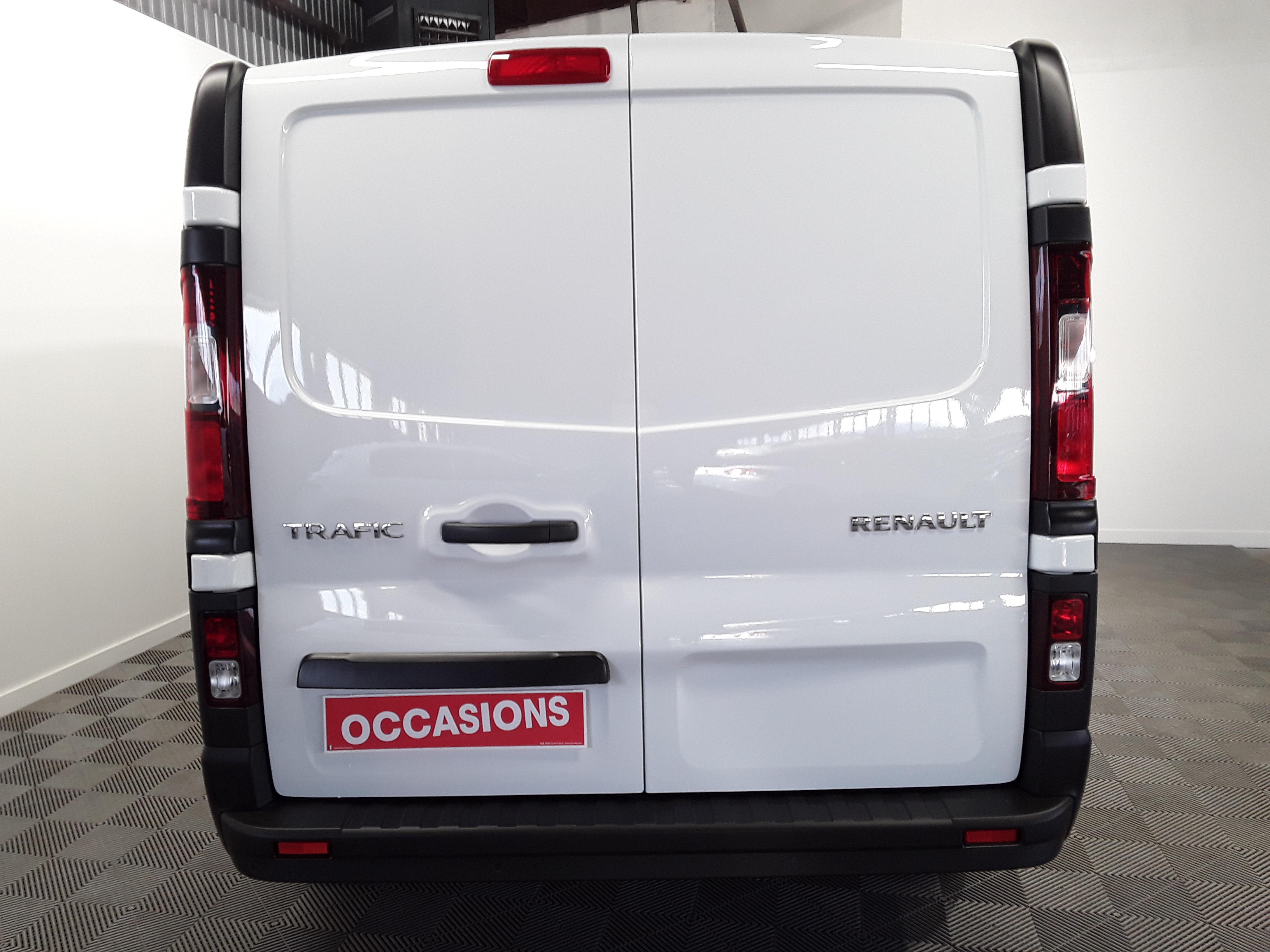 RENAULT TRAFIC FOURGON