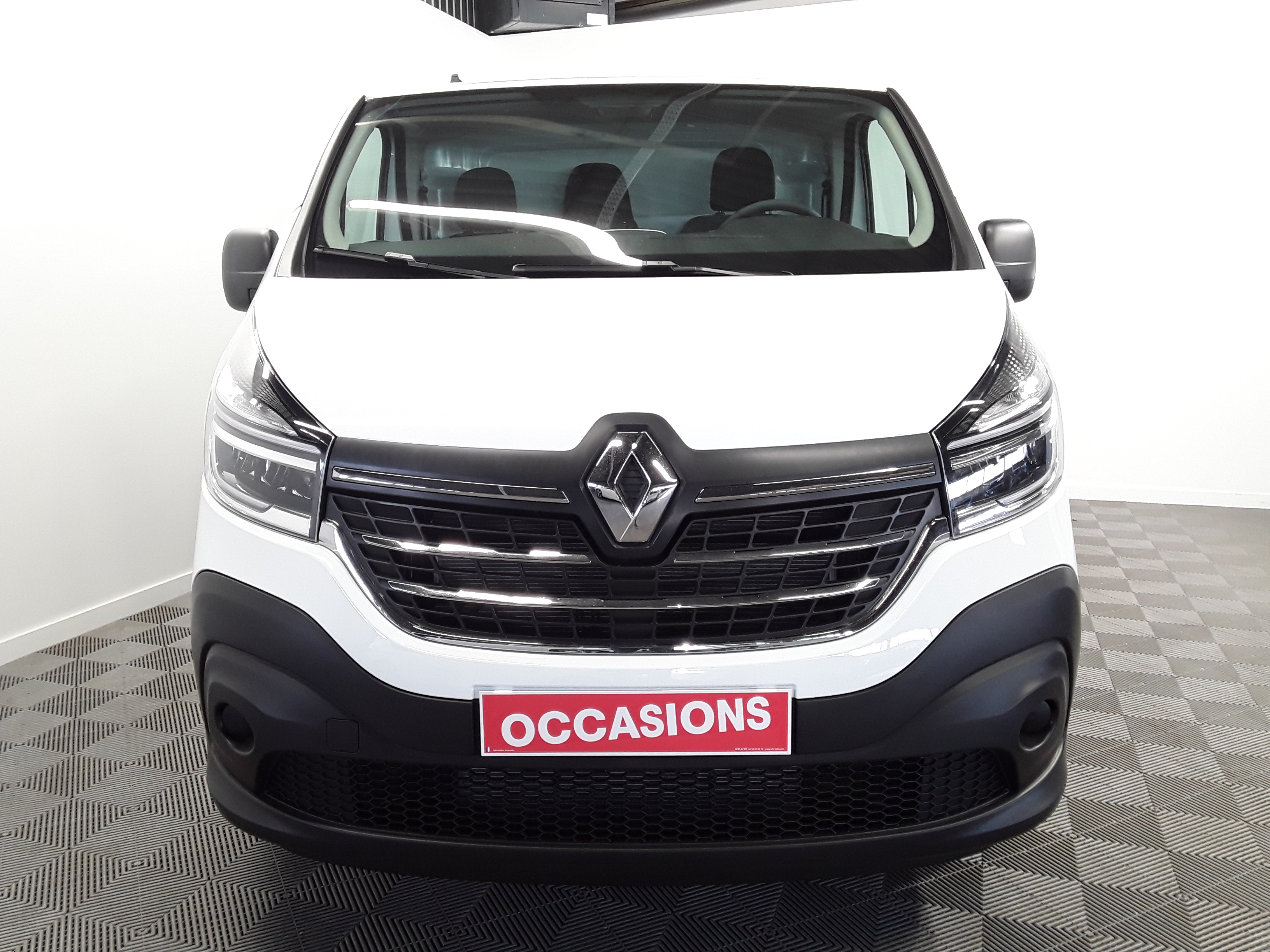 RENAULT TRAFIC FOURGON