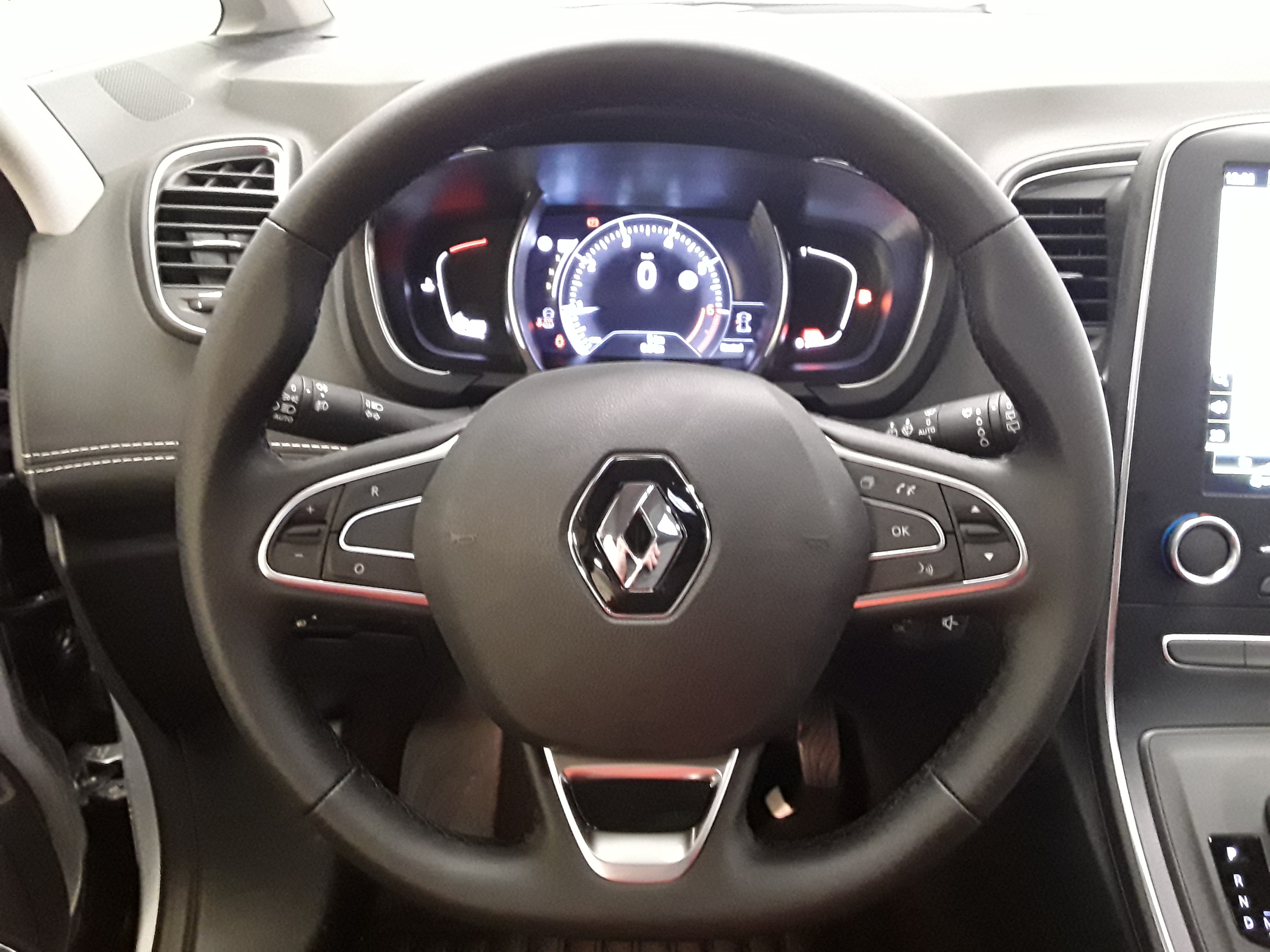 RENAULT GRAND SCENIC IV