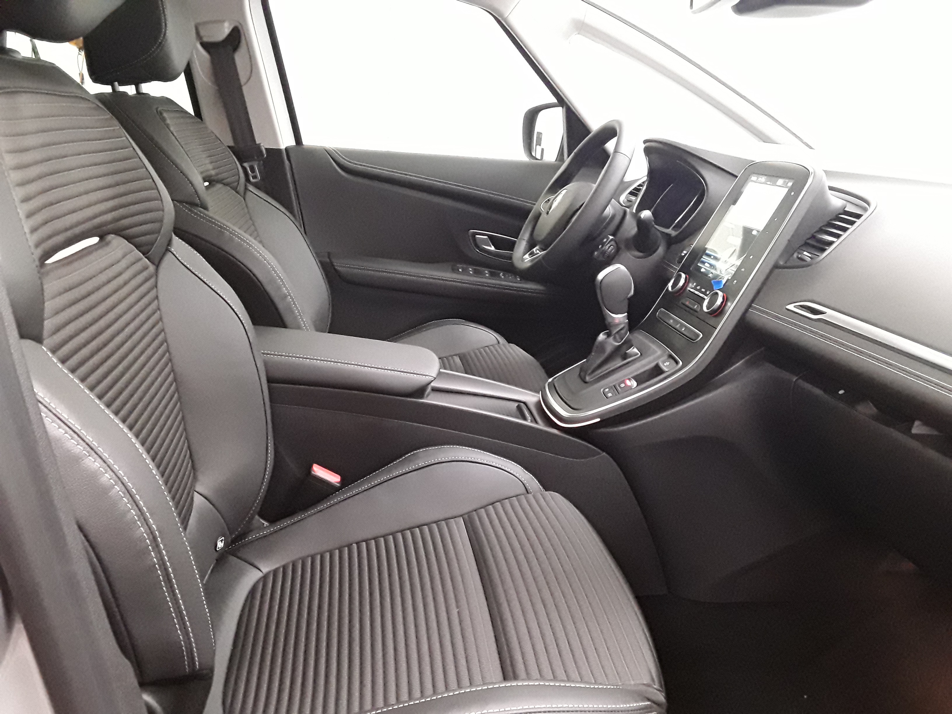 RENAULT GRAND SCENIC IV