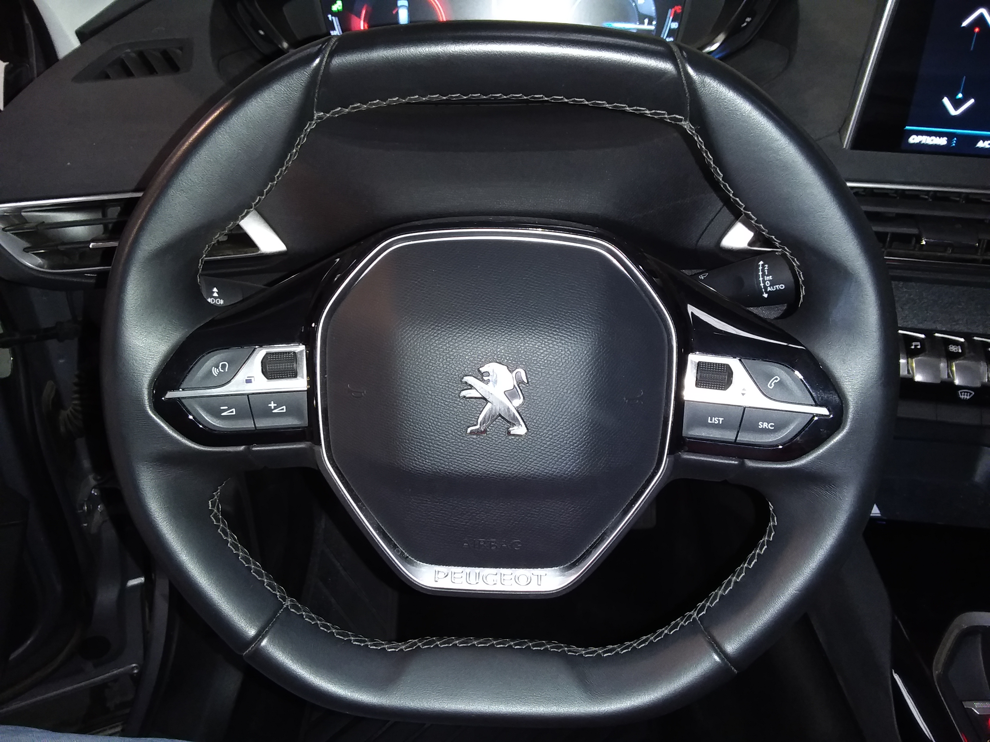 PEUGEOT 3008 BUSINESS