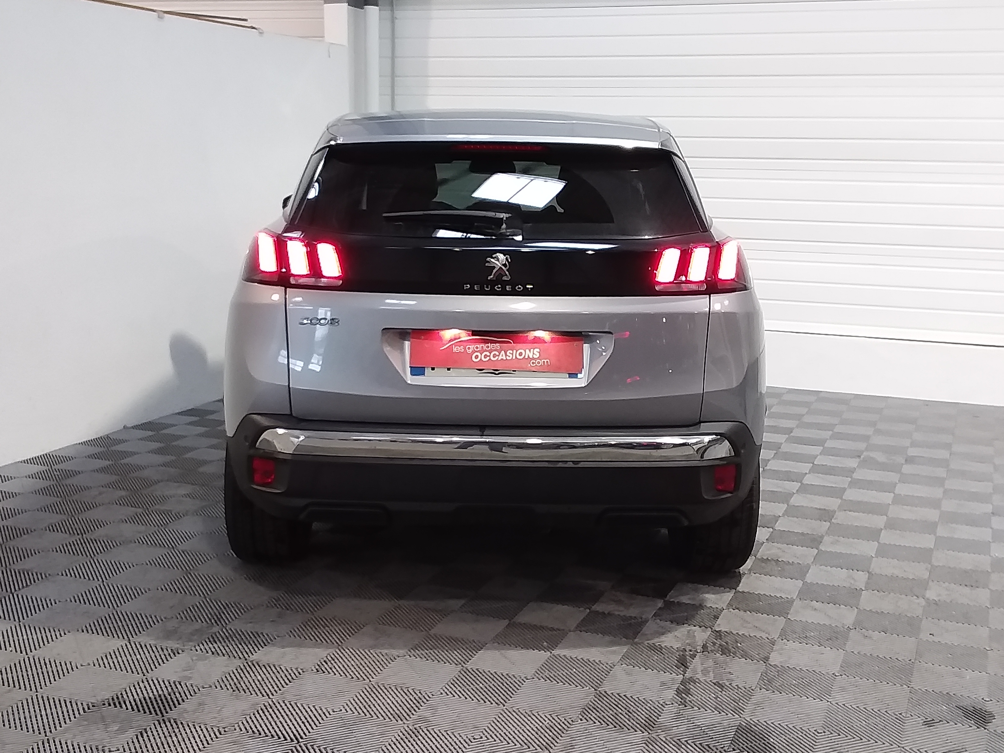 PEUGEOT 3008 BUSINESS