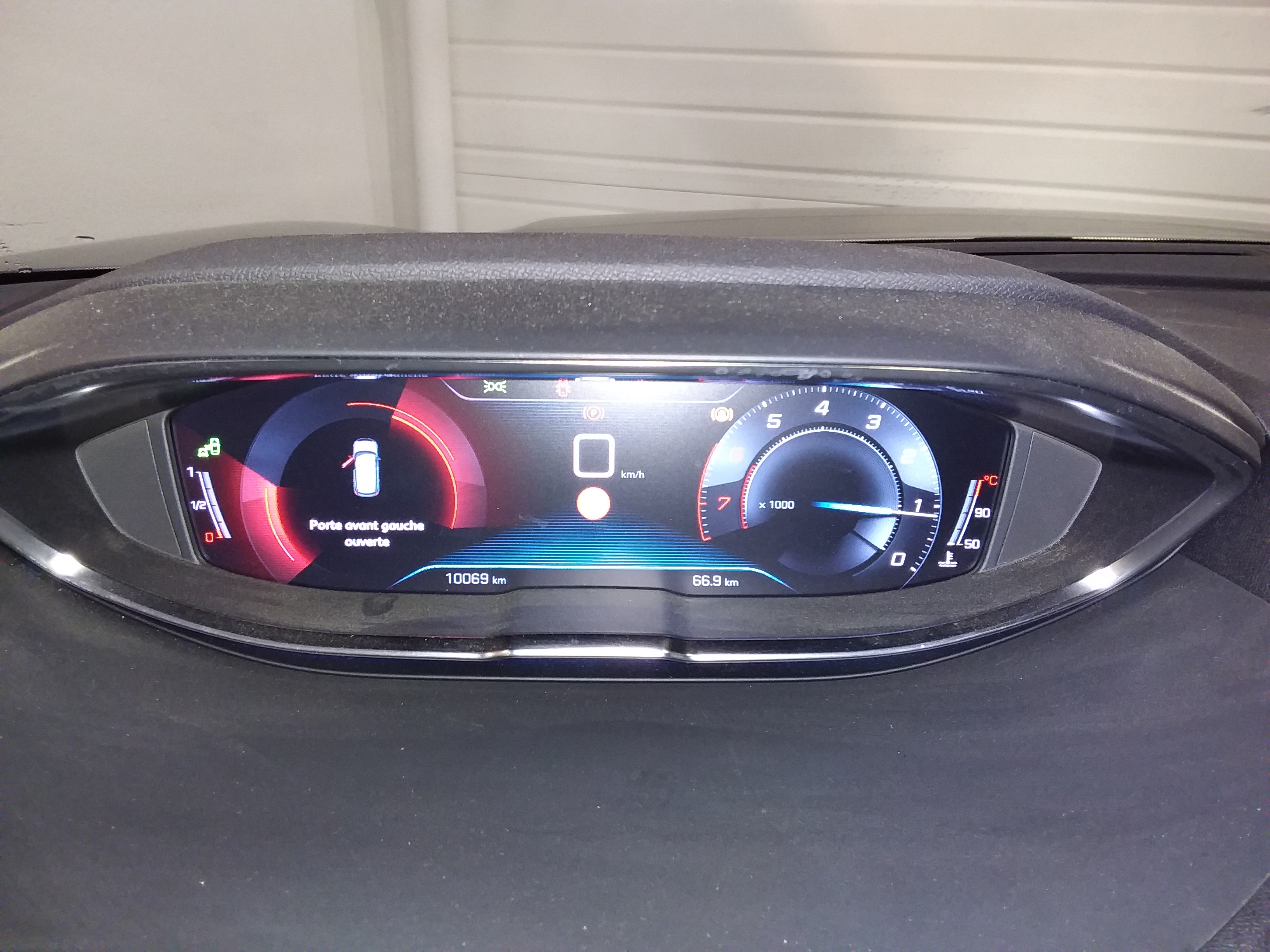 PEUGEOT 3008 BUSINESS