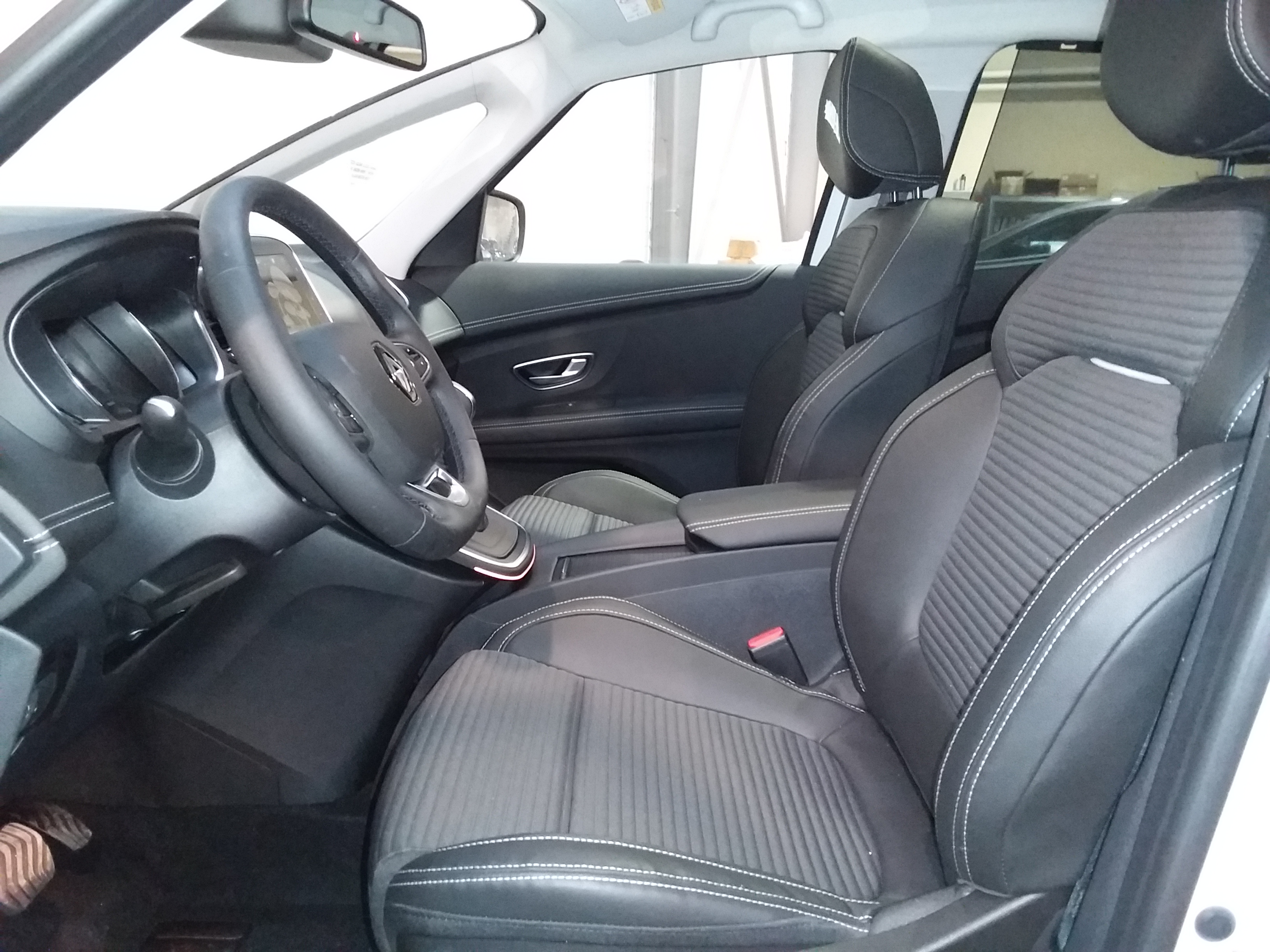 RENAULT GRAND SCENIC IV