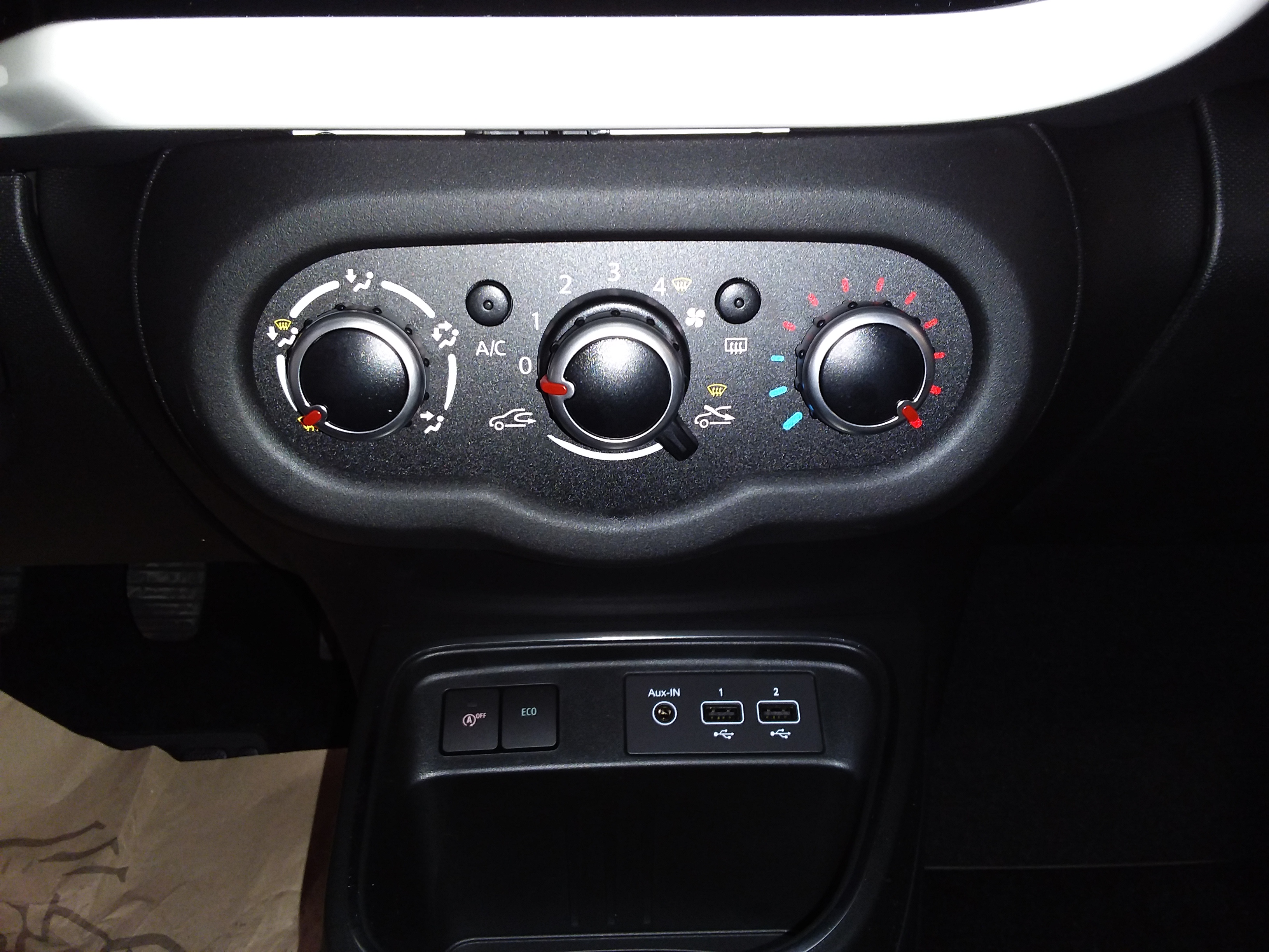 RENAULT TWINGO III