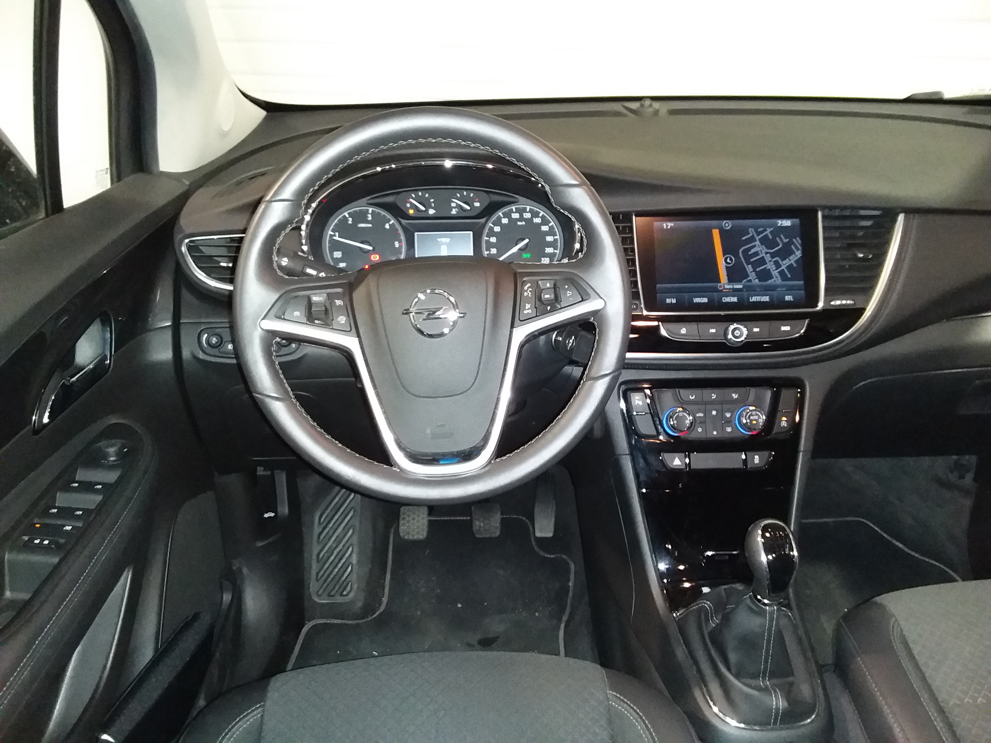 OPEL MOKKA X de 2018 La ChapelleSaintLuc Massoutre VO