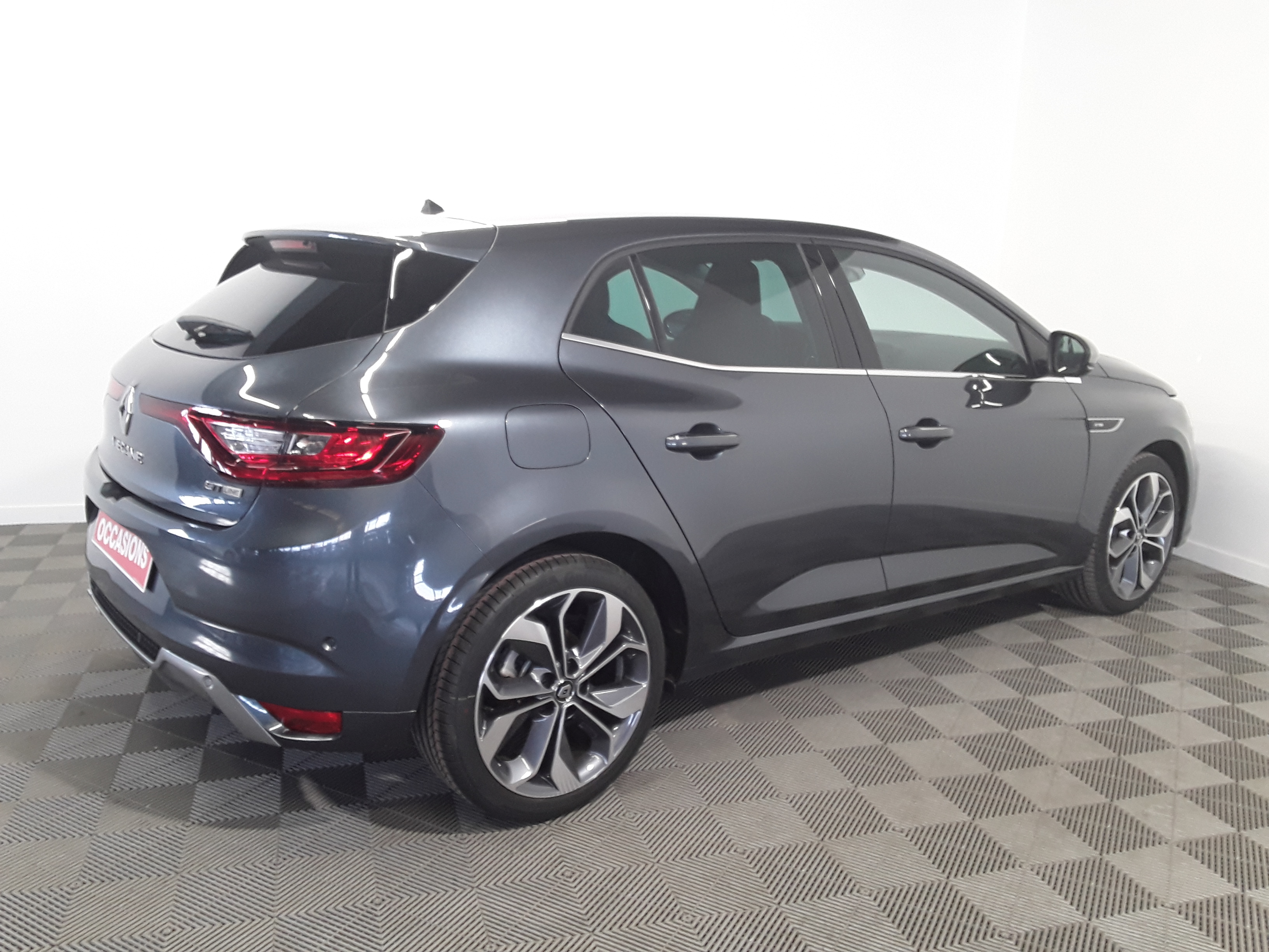 RENAULT MEGANE IV BERLINE