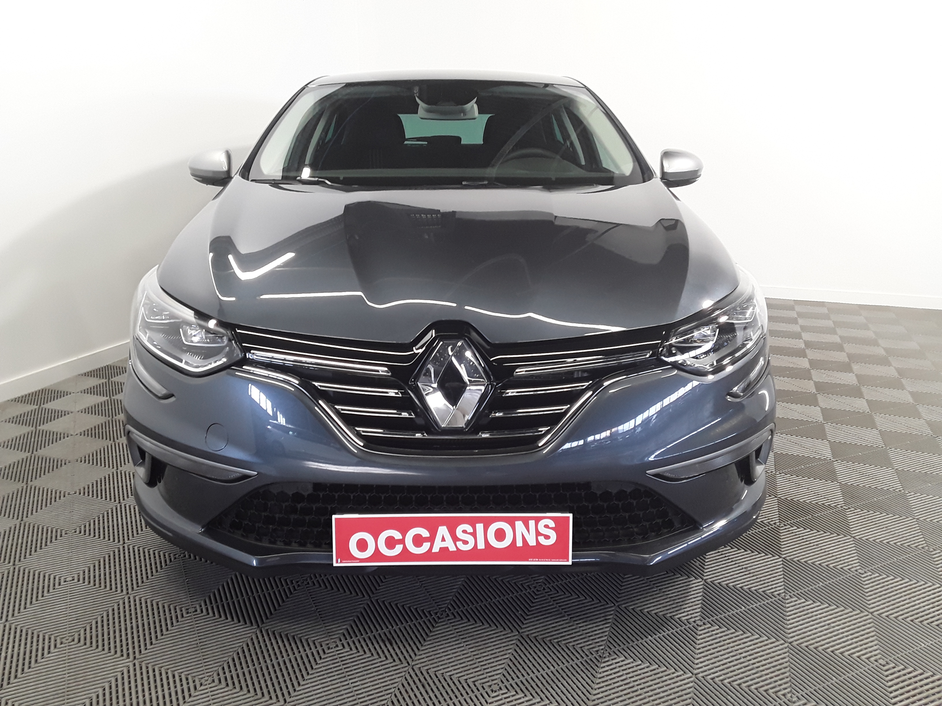 RENAULT MEGANE IV BERLINE