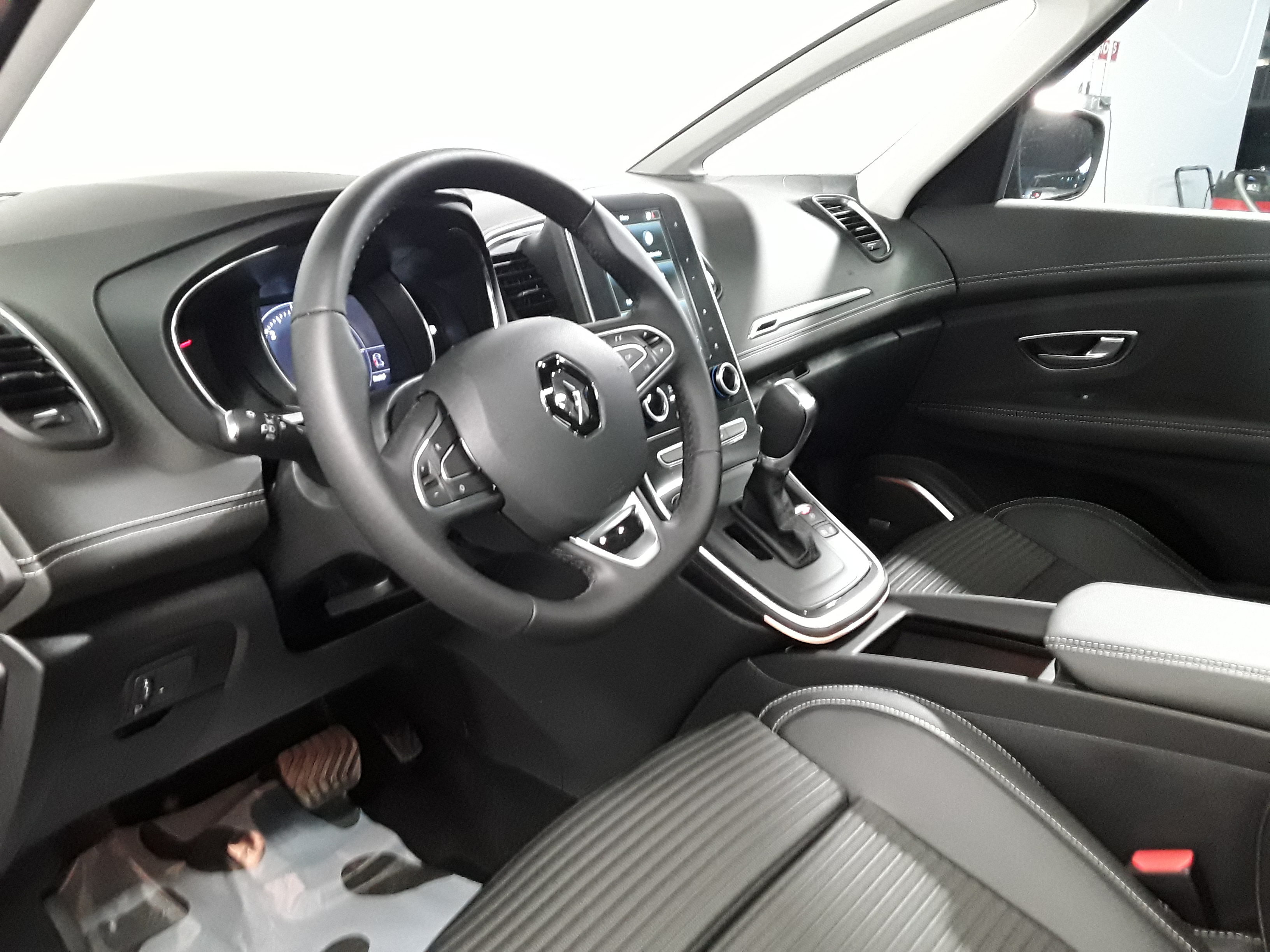 RENAULT GRAND SCENIC IV