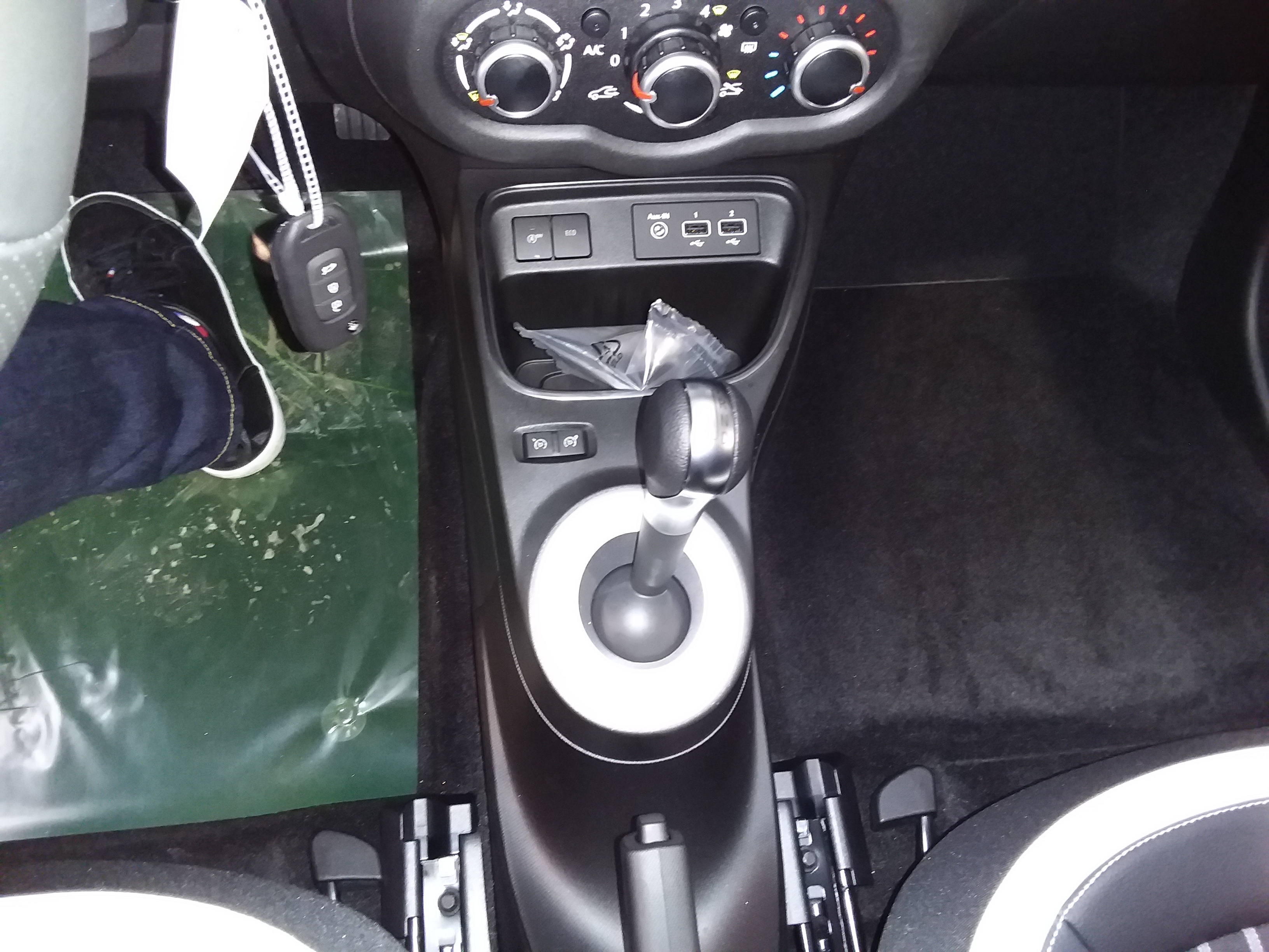 RENAULT TWINGO III