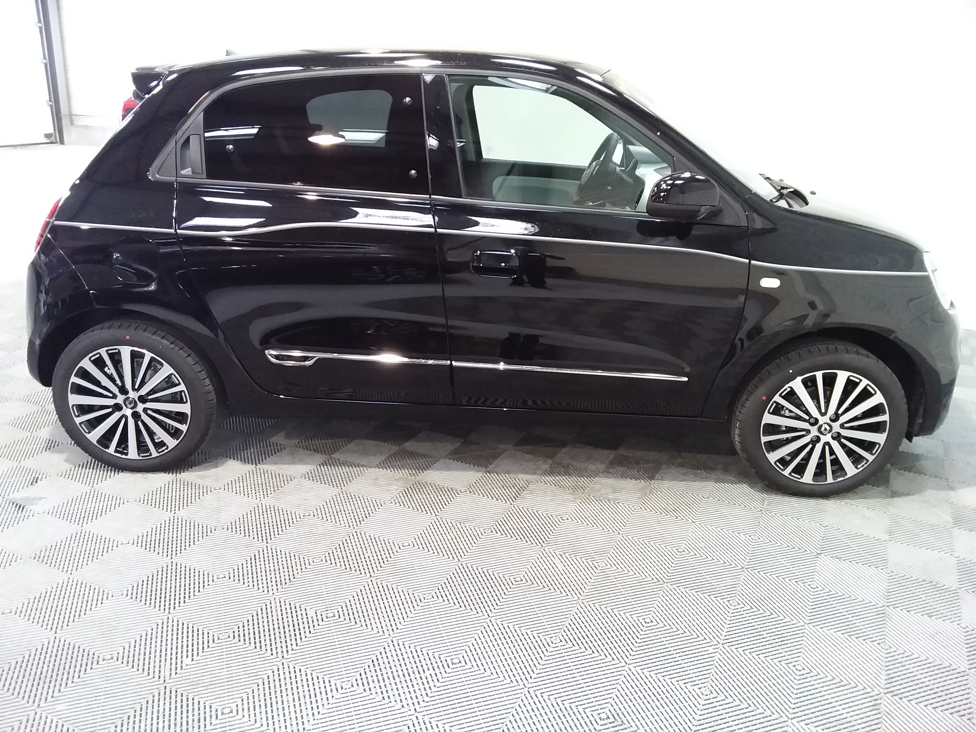 RENAULT TWINGO III