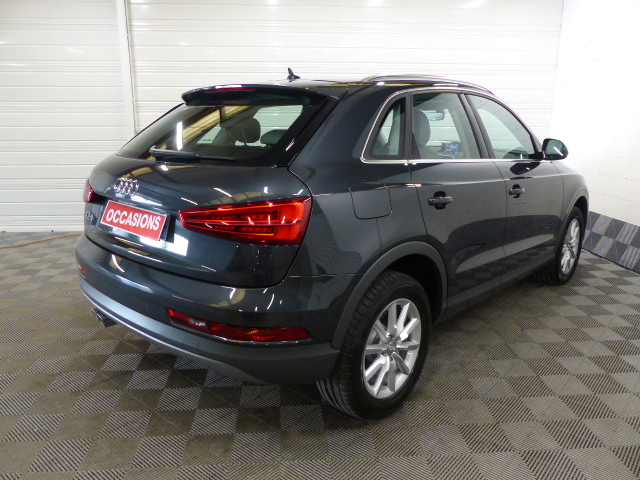 AUDI Q3 BUSINESS