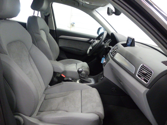 AUDI Q3 BUSINESS