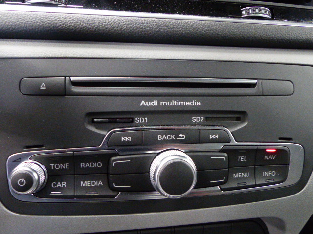 AUDI Q3 BUSINESS