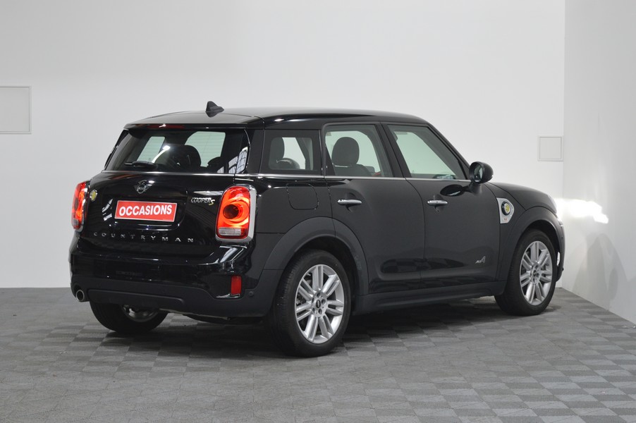 MINI MINI COUNTRYMAN F60
