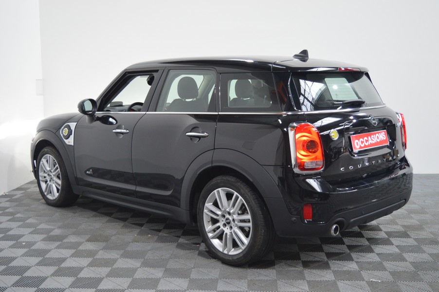 MINI MINI COUNTRYMAN F60