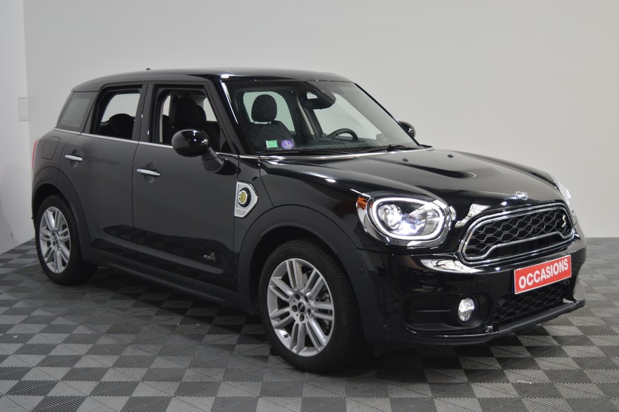 MINI MINI COUNTRYMAN F60