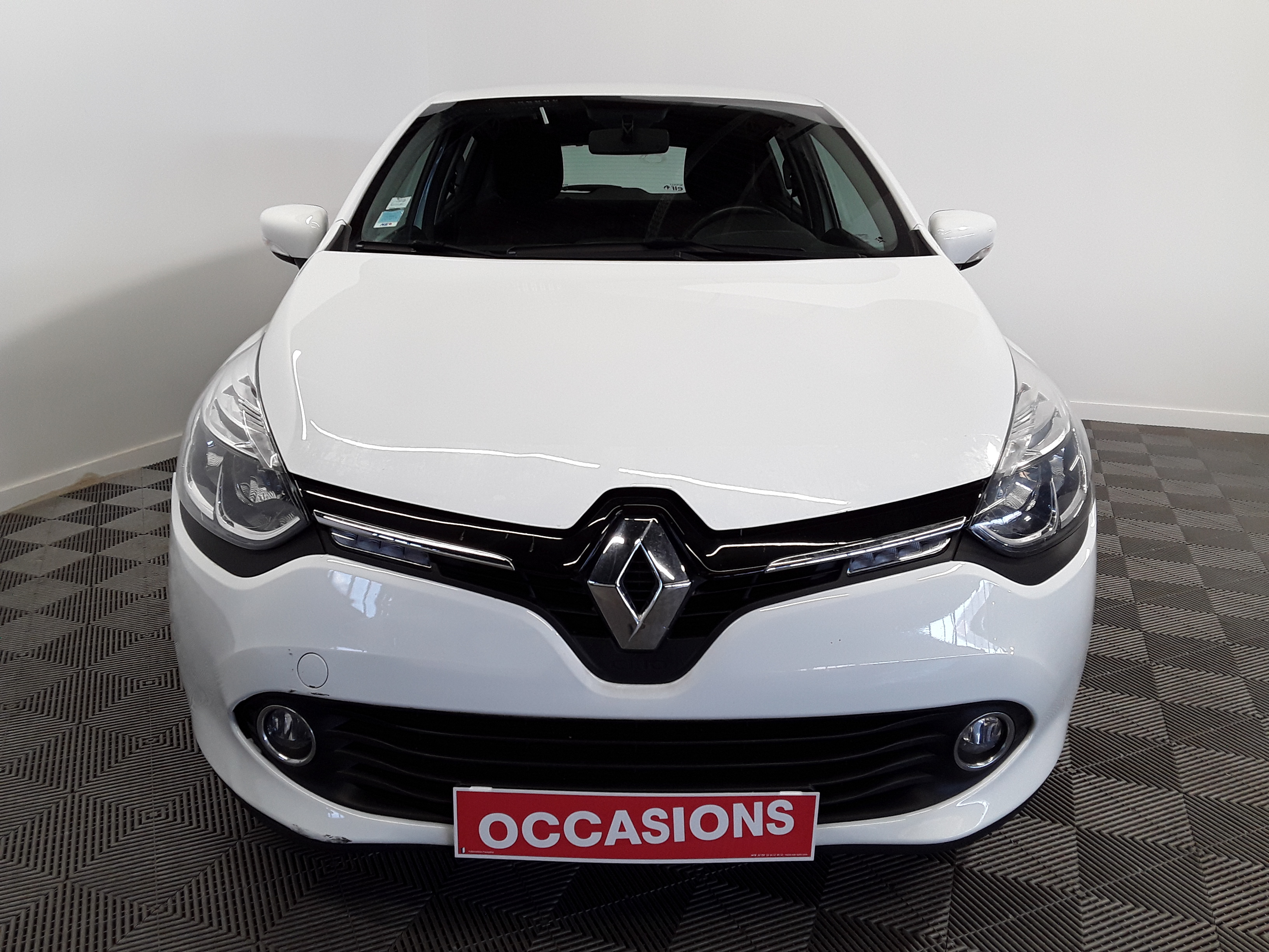 RENAULT CLIO IV SOCIETE de 2015 ClermontFerrand Massoutre VO