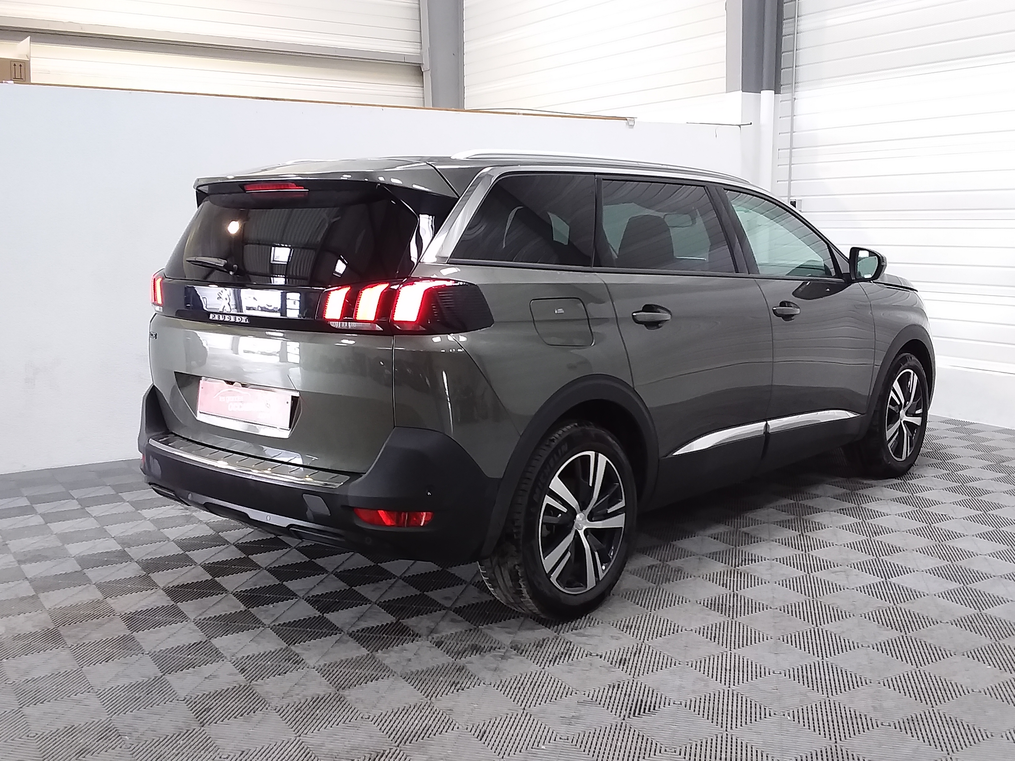 Peugeot 5008 2019