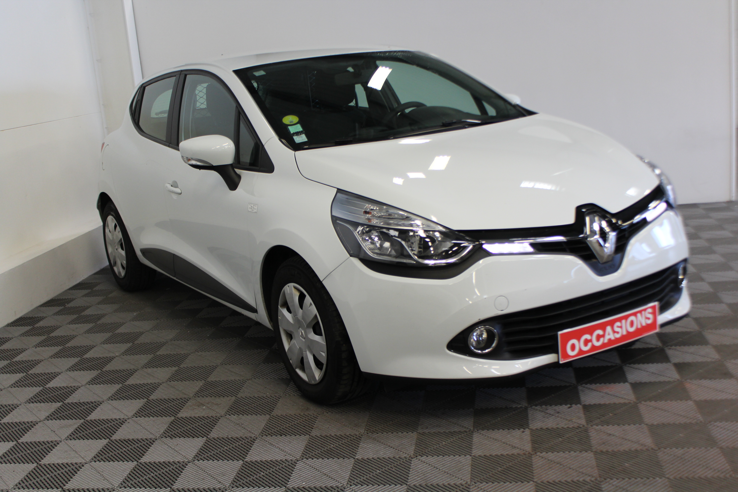 RENAULT CLIO IV SOCIETE de 2016 OLIVET Massoutre VO