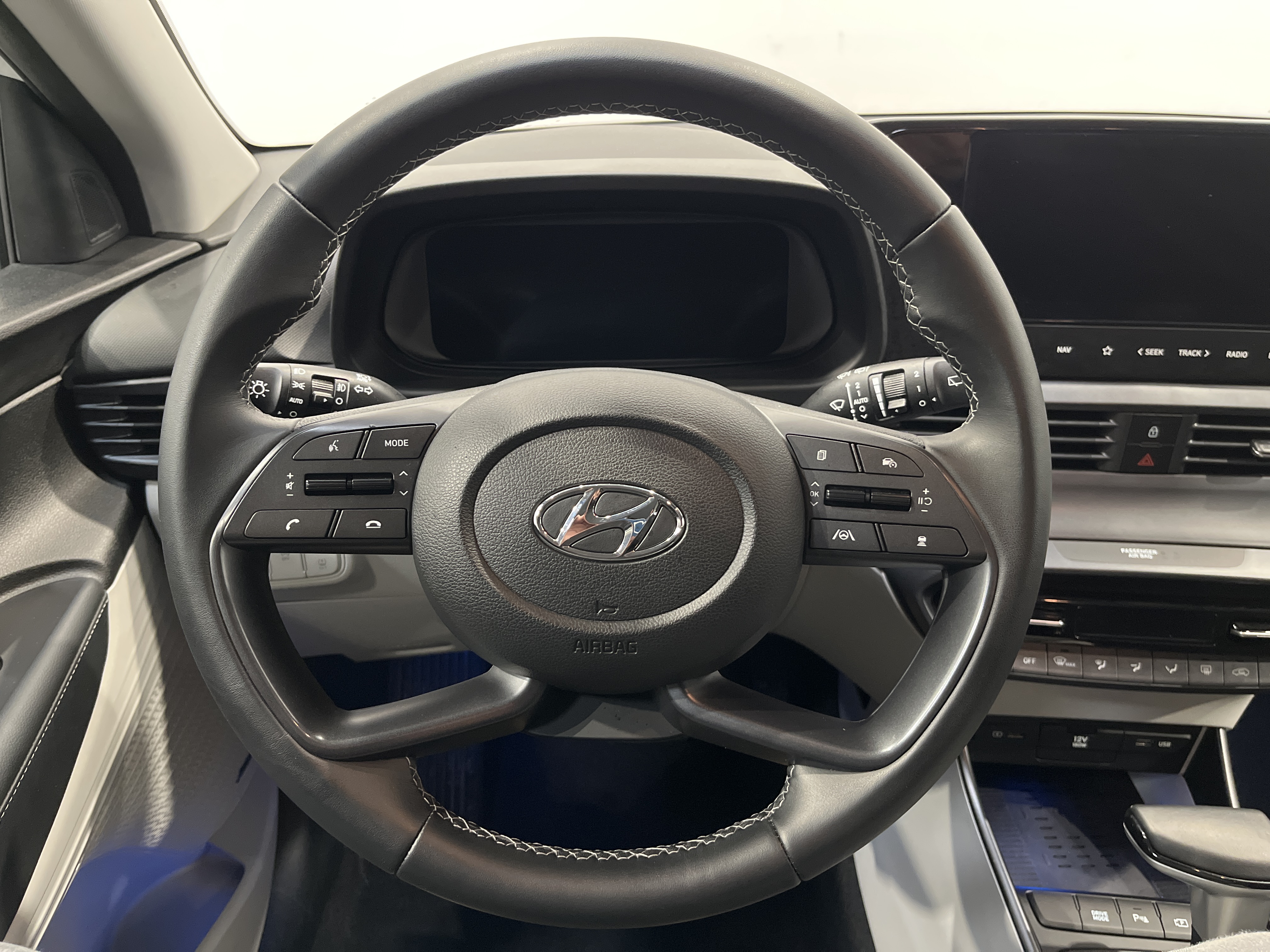 Photo 11 du véhicule HYUNDAI i20