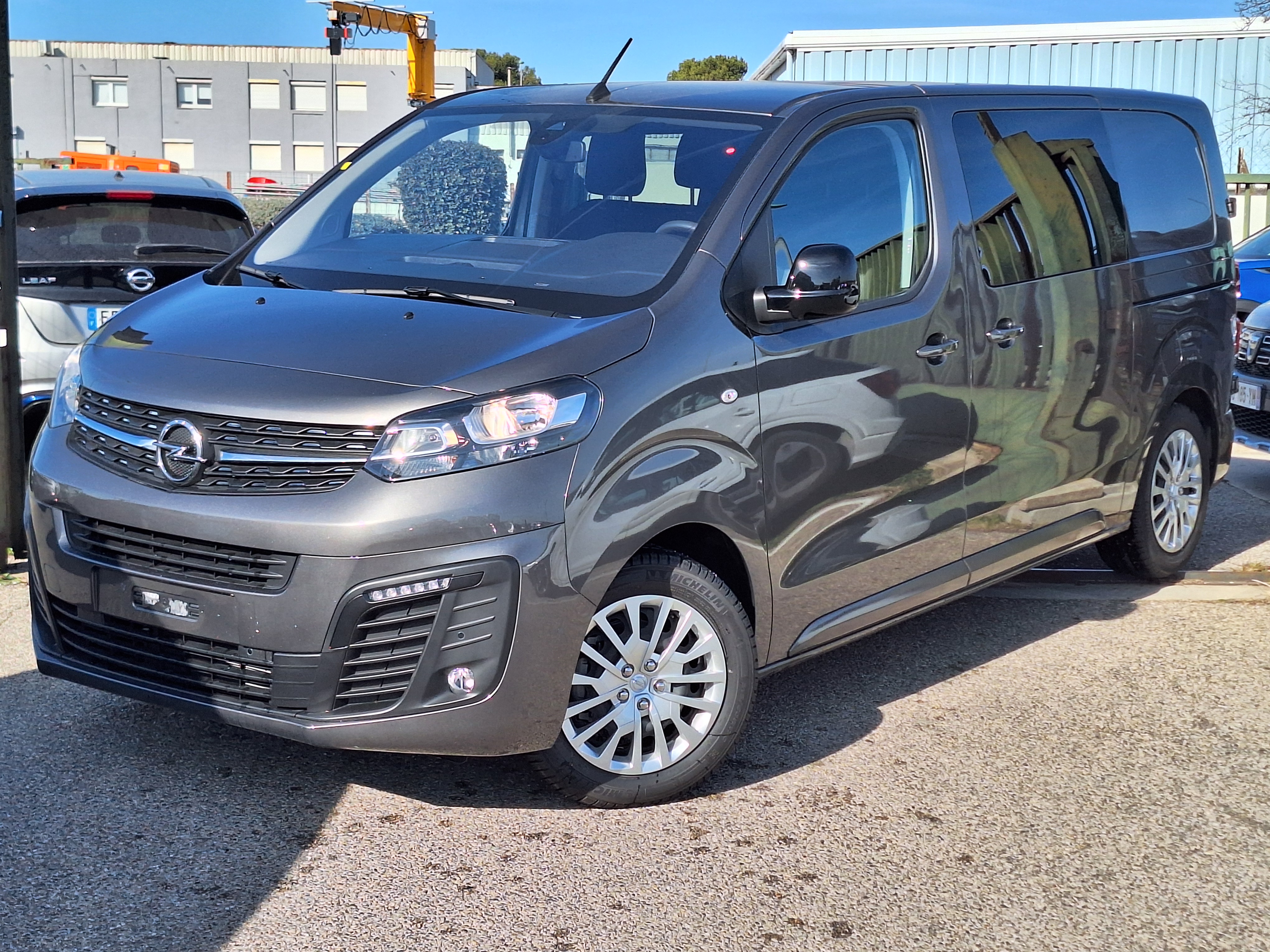 OPEL VIVARO CABINE APPROFONDIE CA FIXE TAILLE M BLUEHDI 145 S&S EAT8, voiture neuve