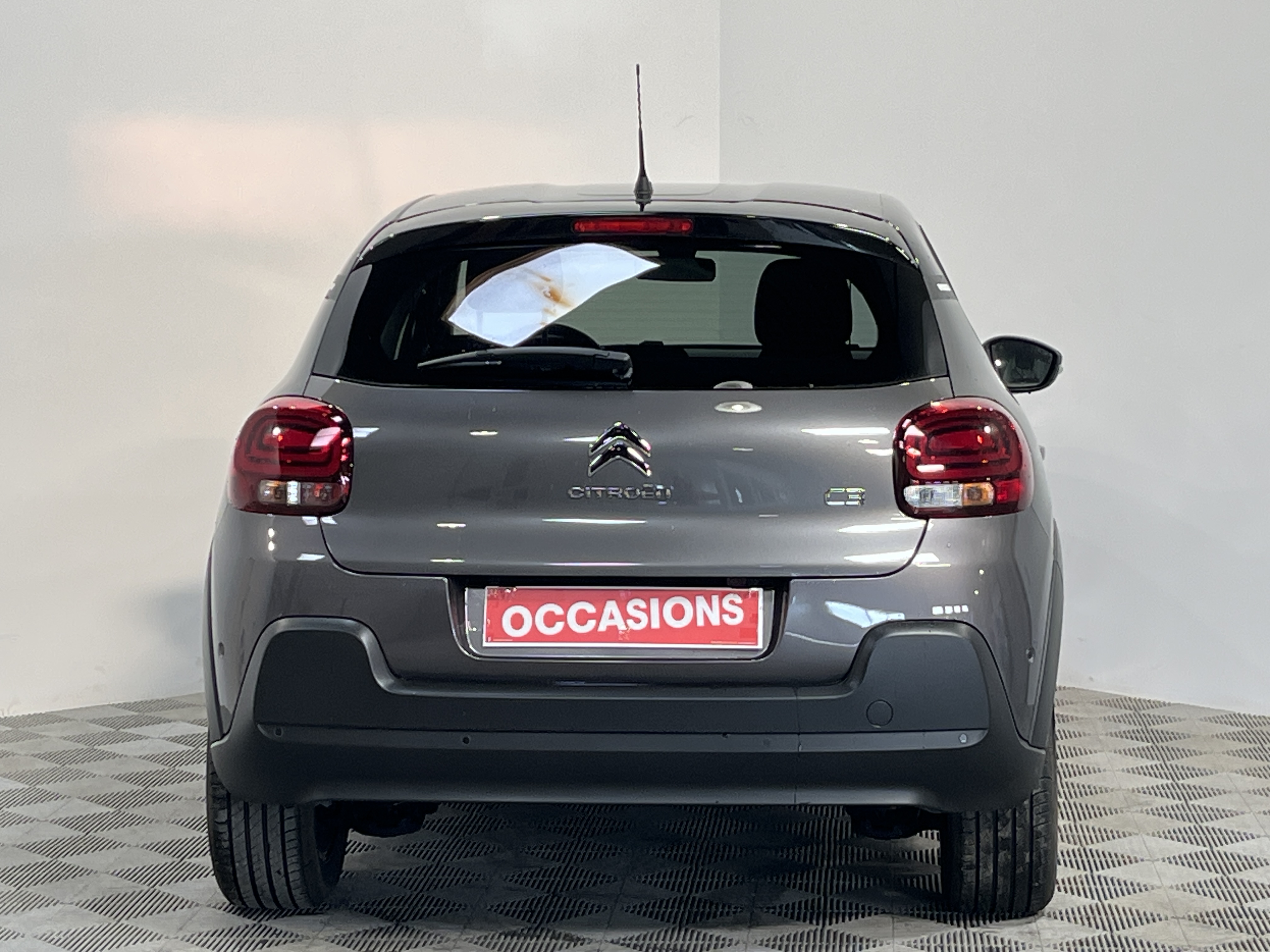 Photo 6 du véhicule CITROEN C3