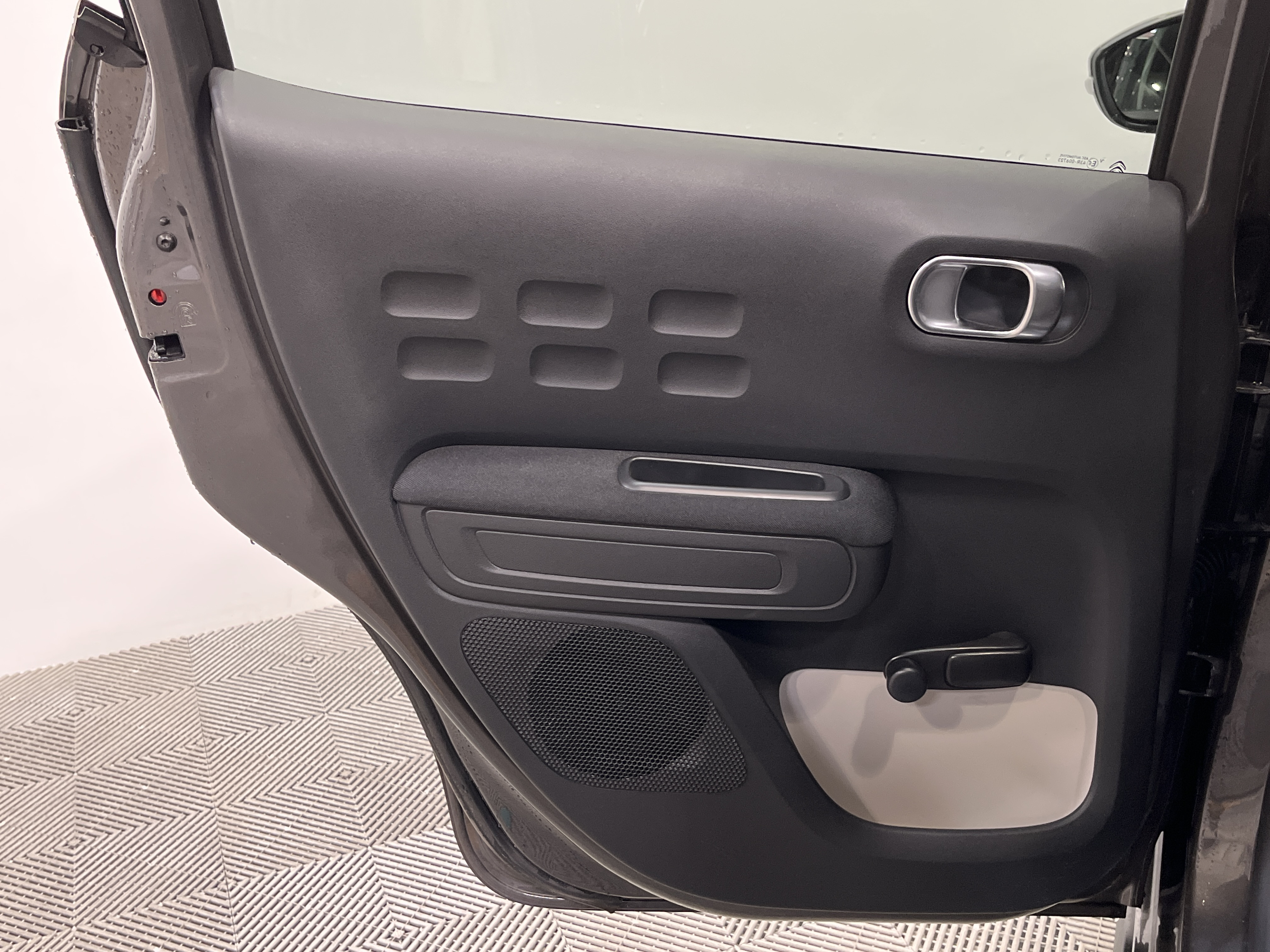 Photo 34 du véhicule CITROEN C3
