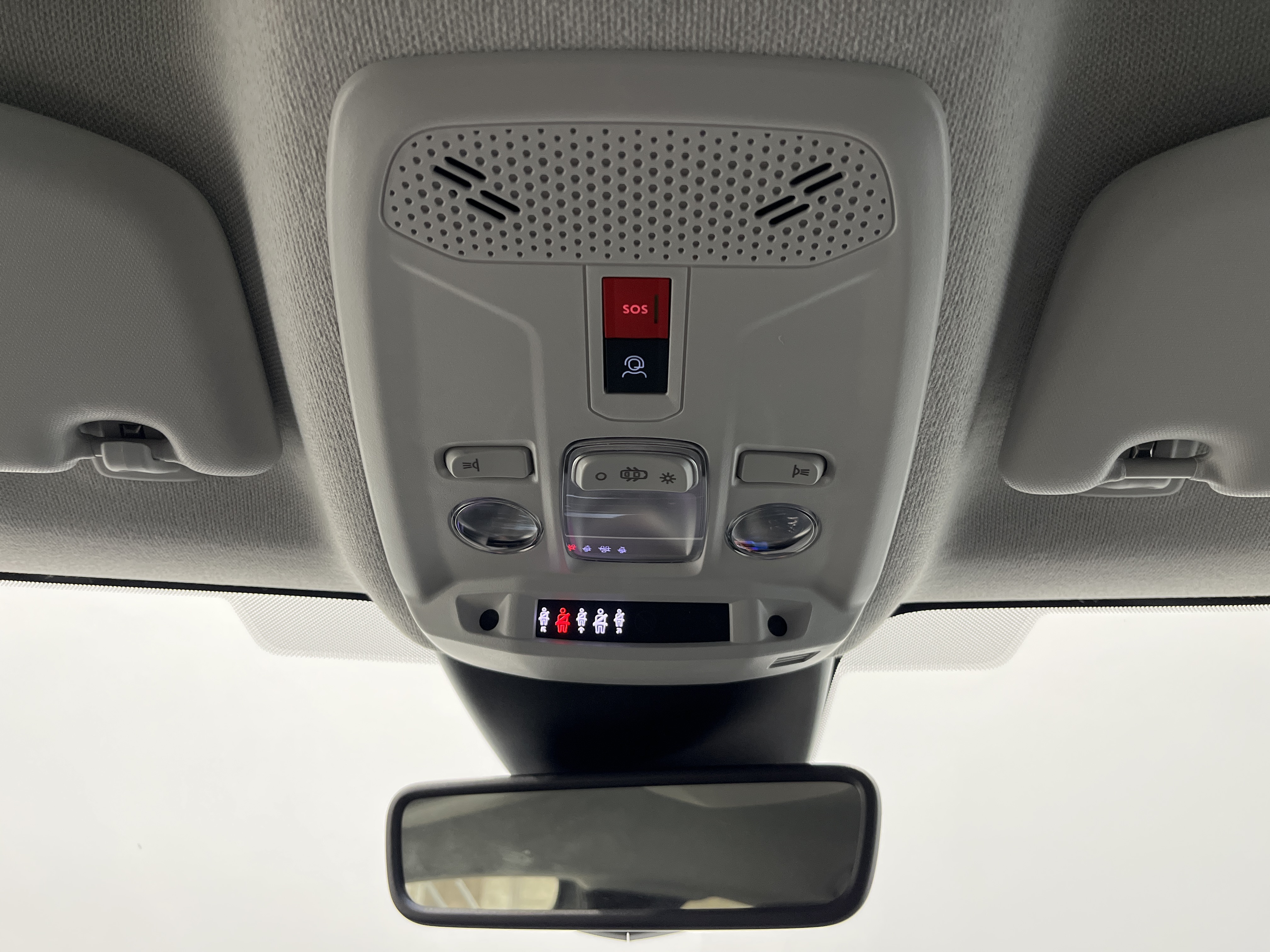 Photo 25 du véhicule CITROEN C4 X