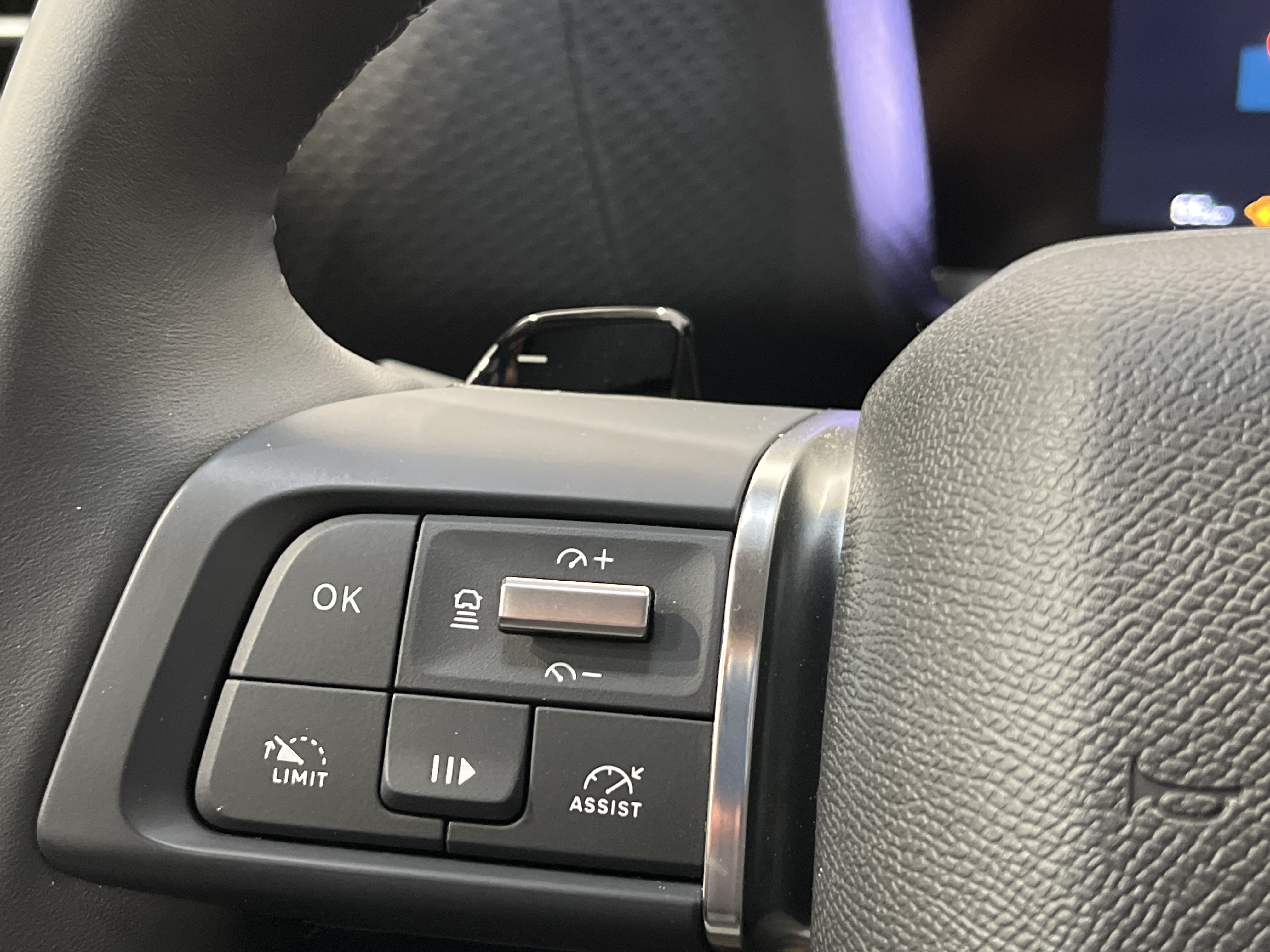 Photo 29 du véhicule CITROEN C4 X