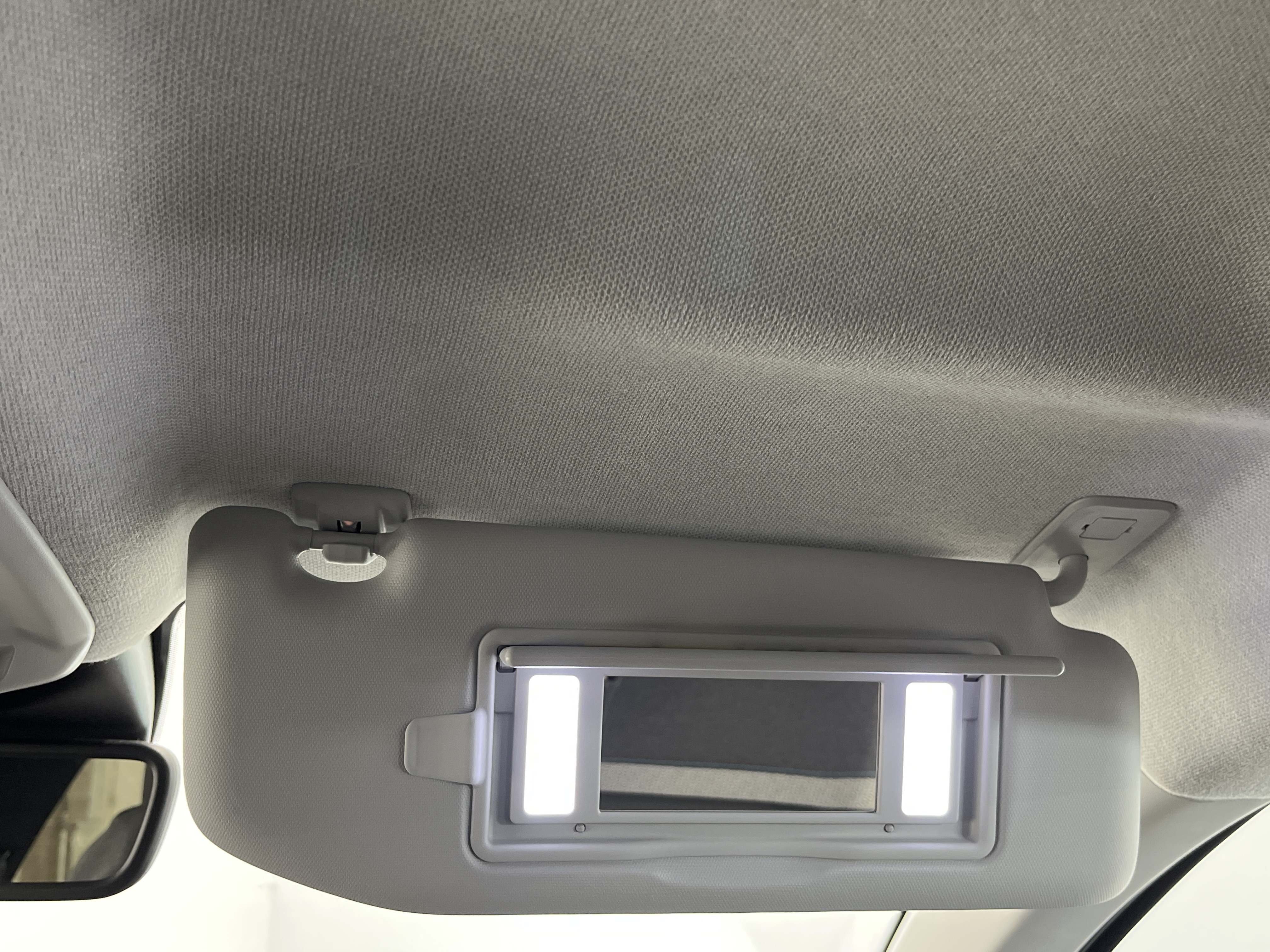 Photo 26 du véhicule CITROEN C4 X