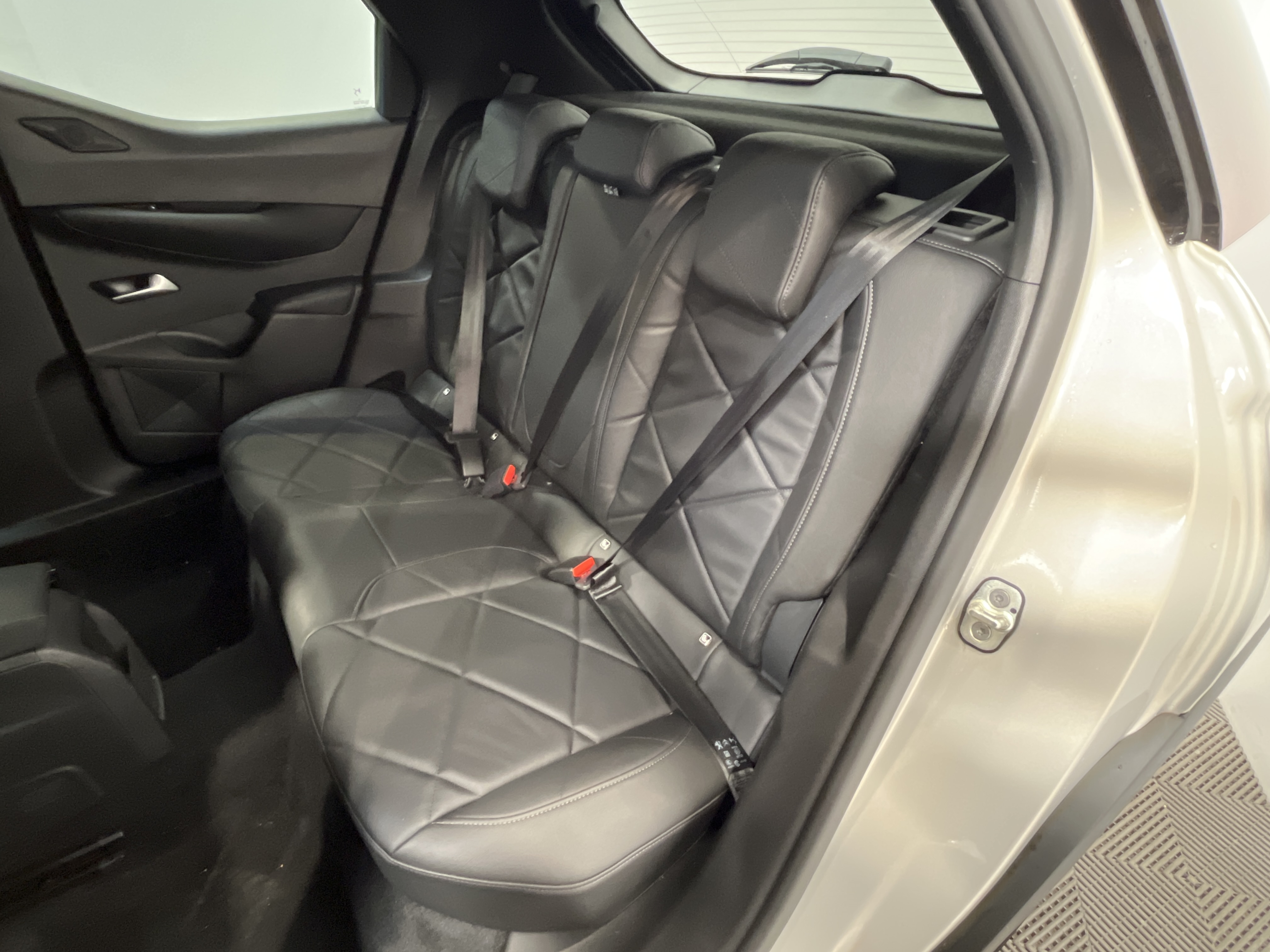 Photo 10 du véhicule DS DS 3 CROSSBACK
