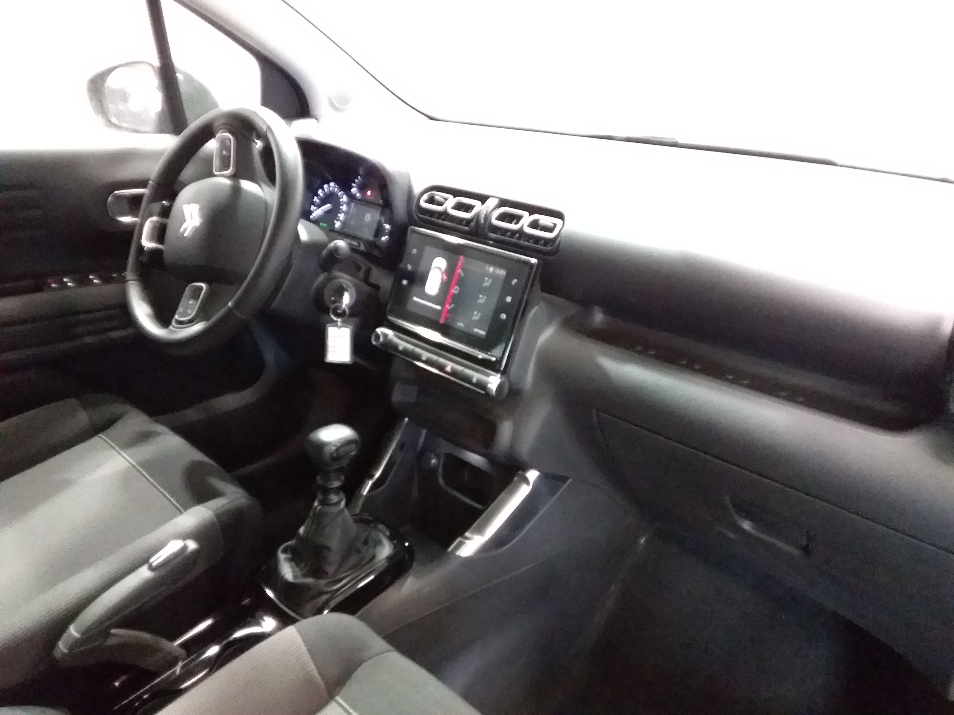 Photo 7 du véhicule CITROEN C3 AIRCROSS