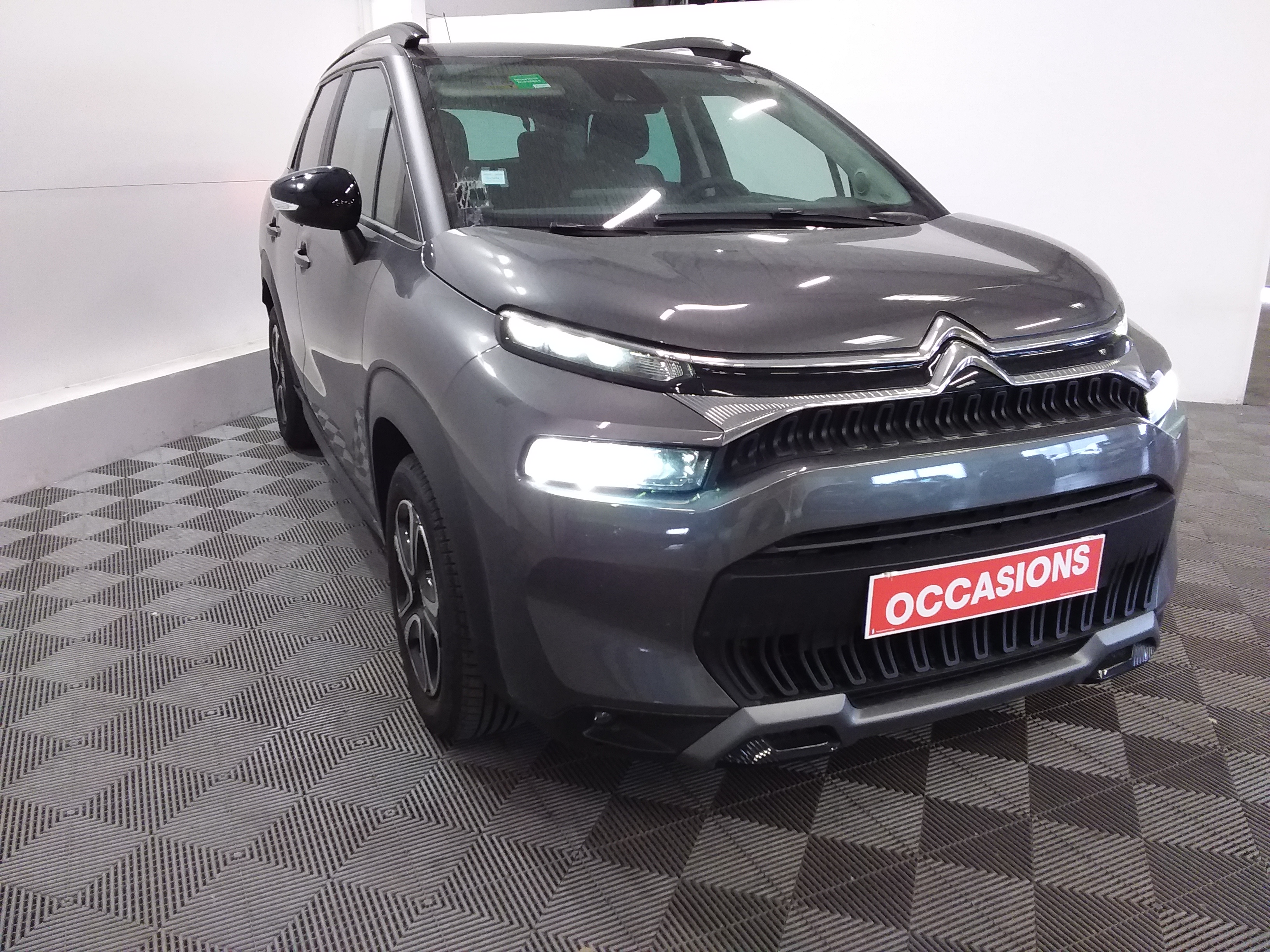 Photo 3 du véhicule CITROEN C3 AIRCROSS