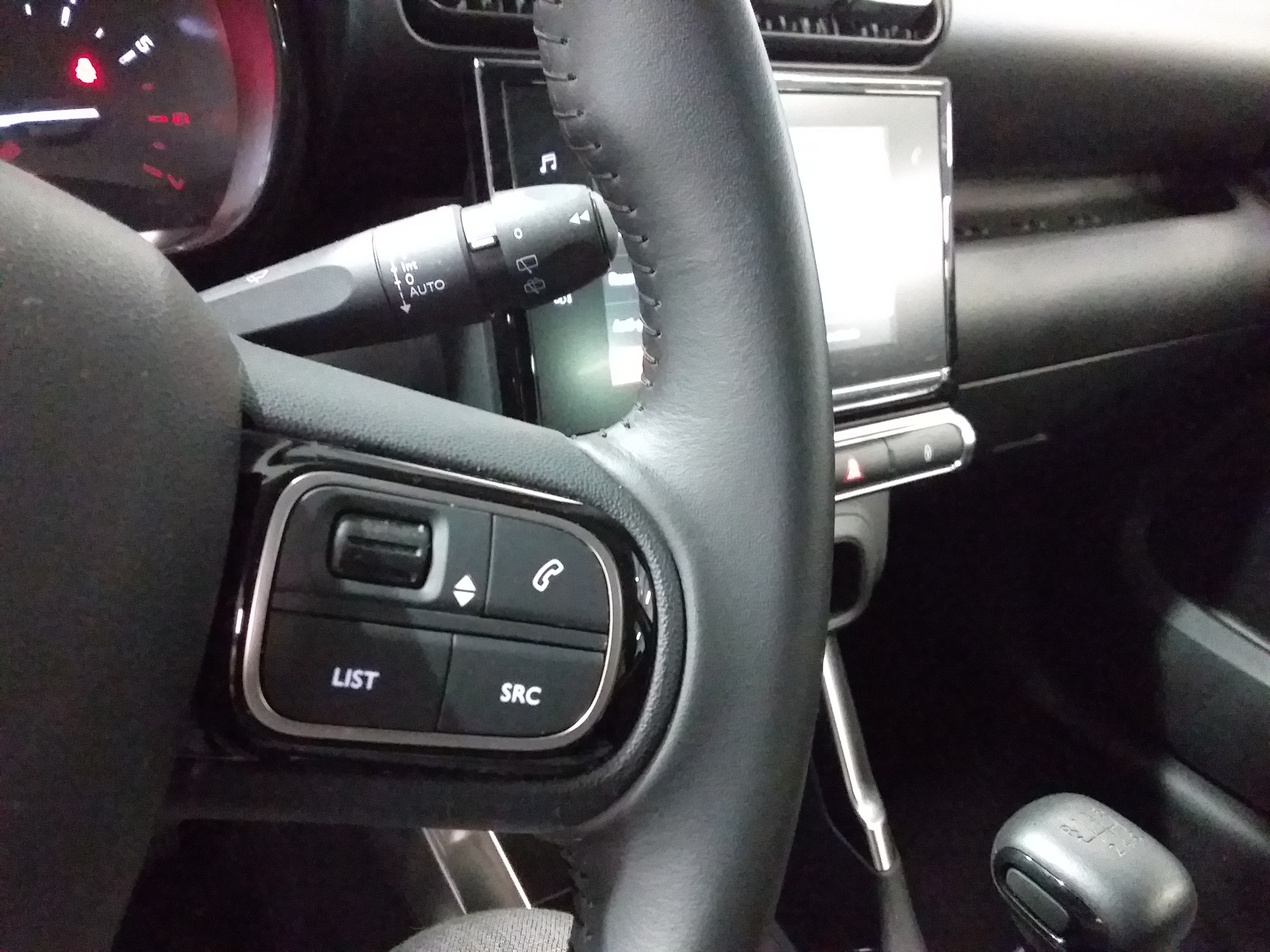 Photo 19 du véhicule CITROEN C3 AIRCROSS