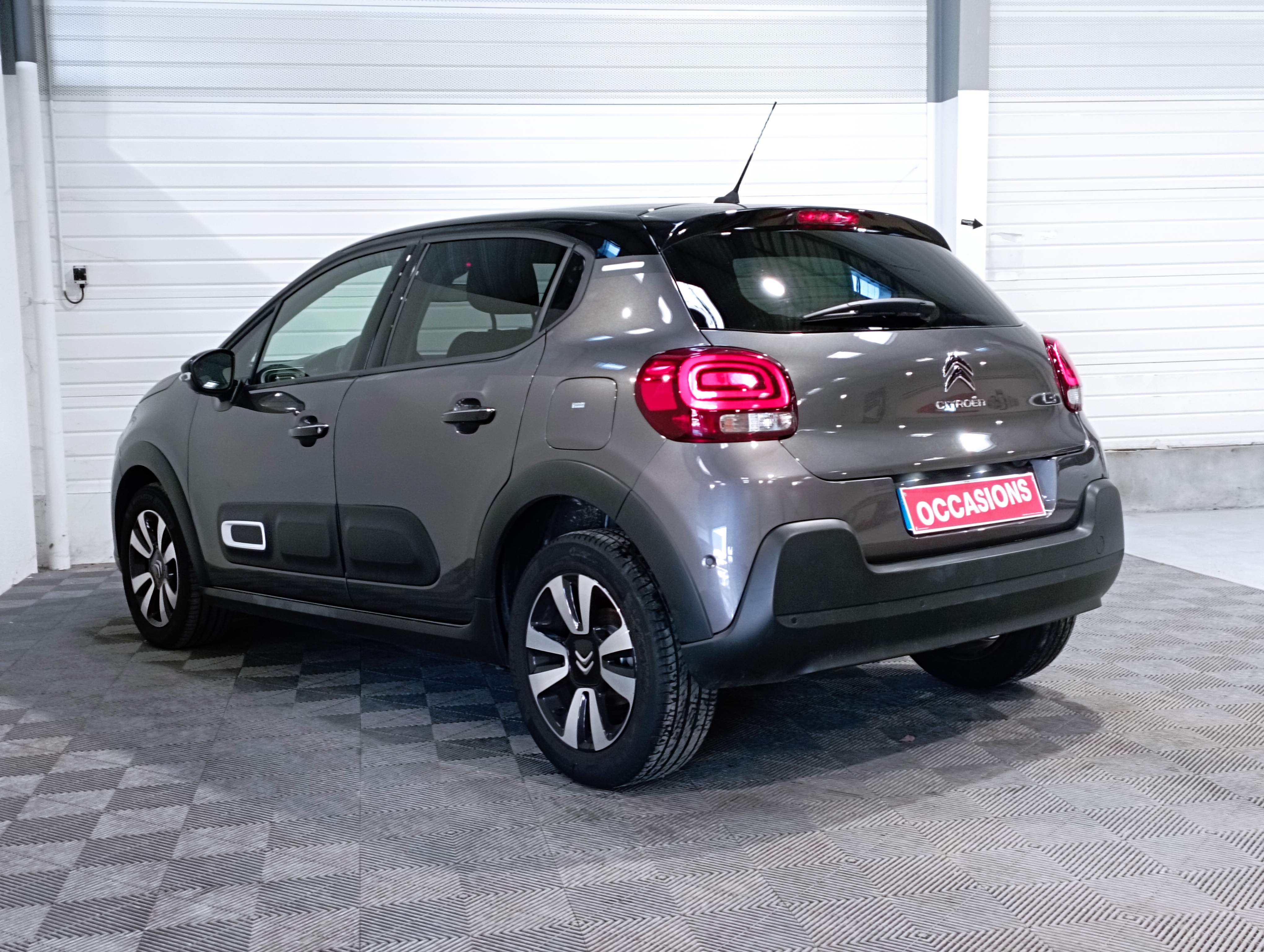 Photo 8 du véhicule CITROEN C3