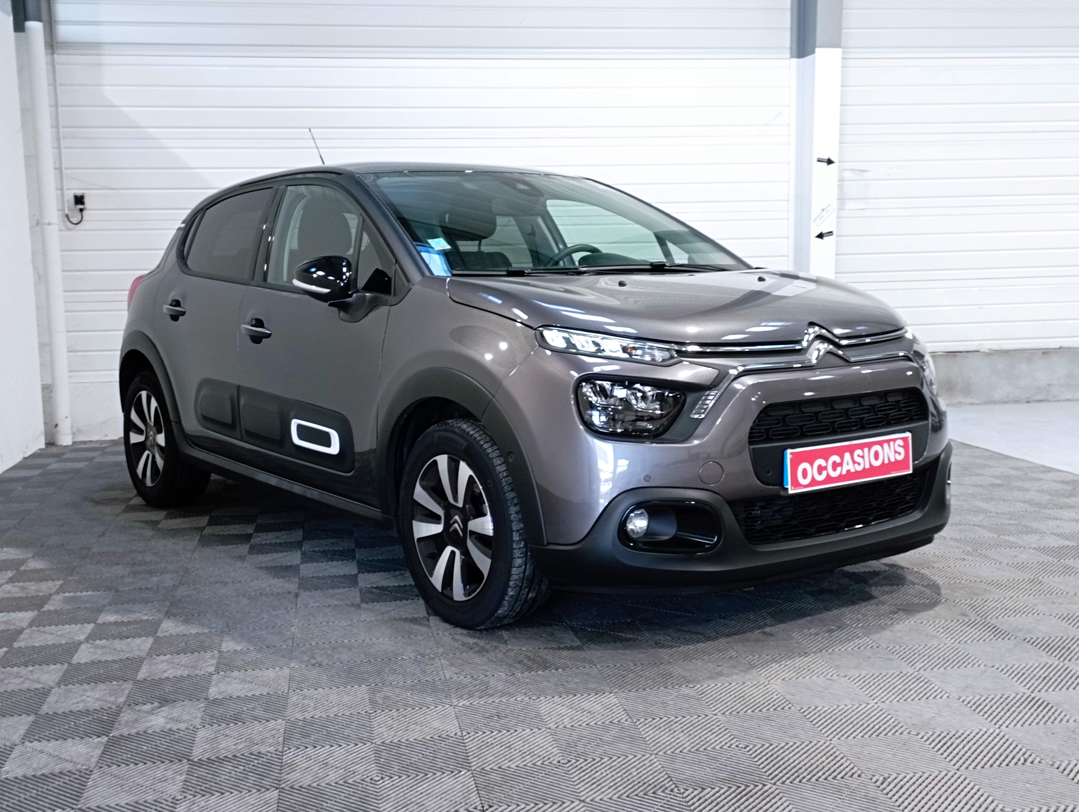 Photo 3 du véhicule CITROEN C3