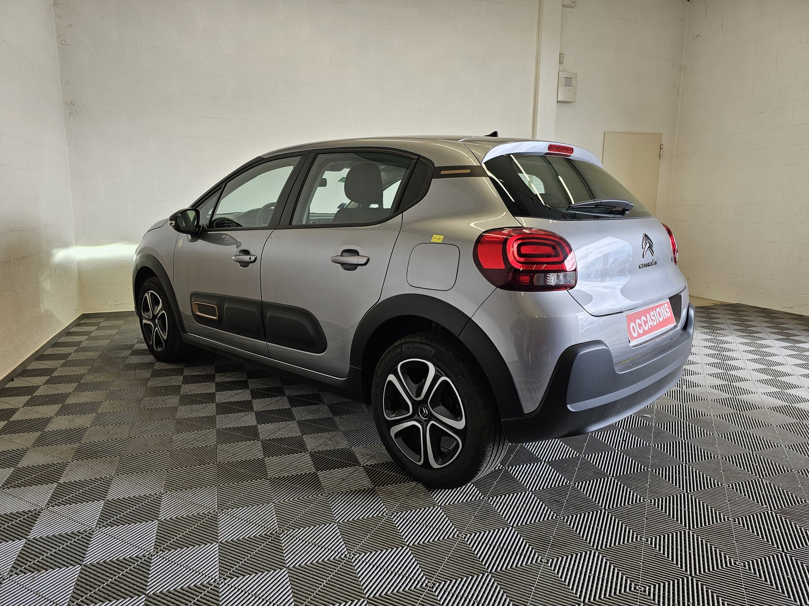 Photo 4 du véhicule CITROEN C3