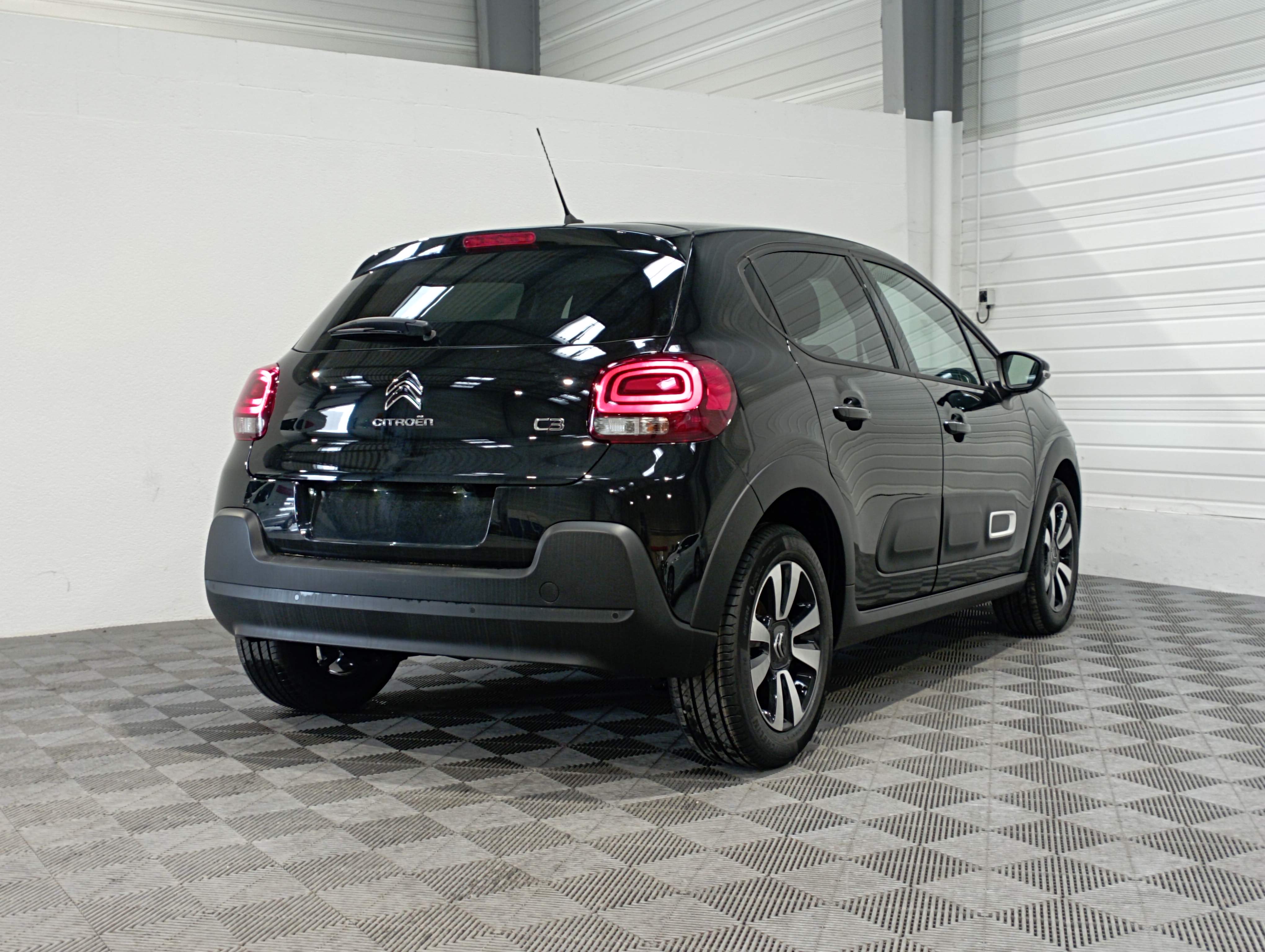 Photo 6 du véhicule CITROEN C3