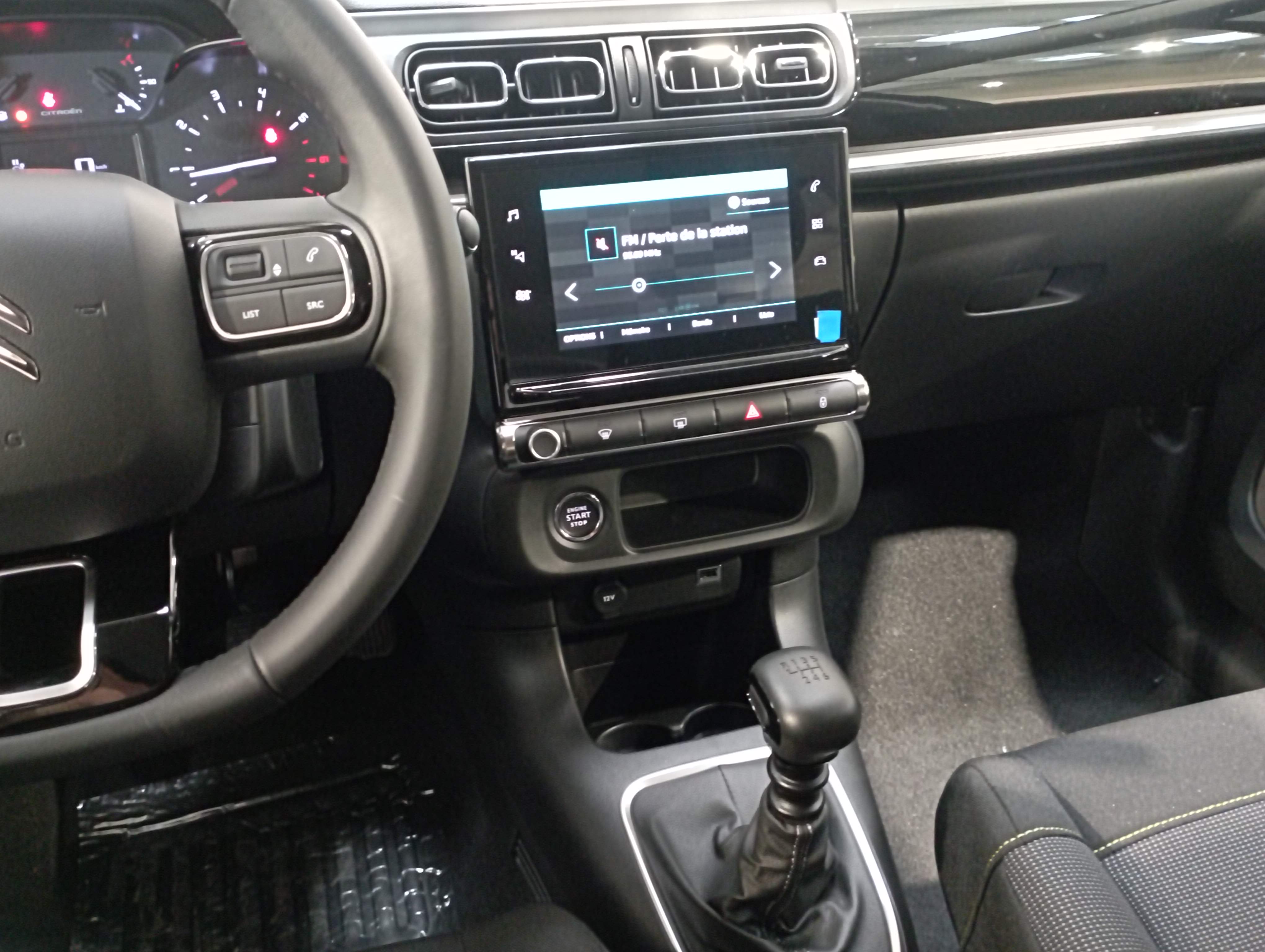 Photo 17 du véhicule CITROEN C3