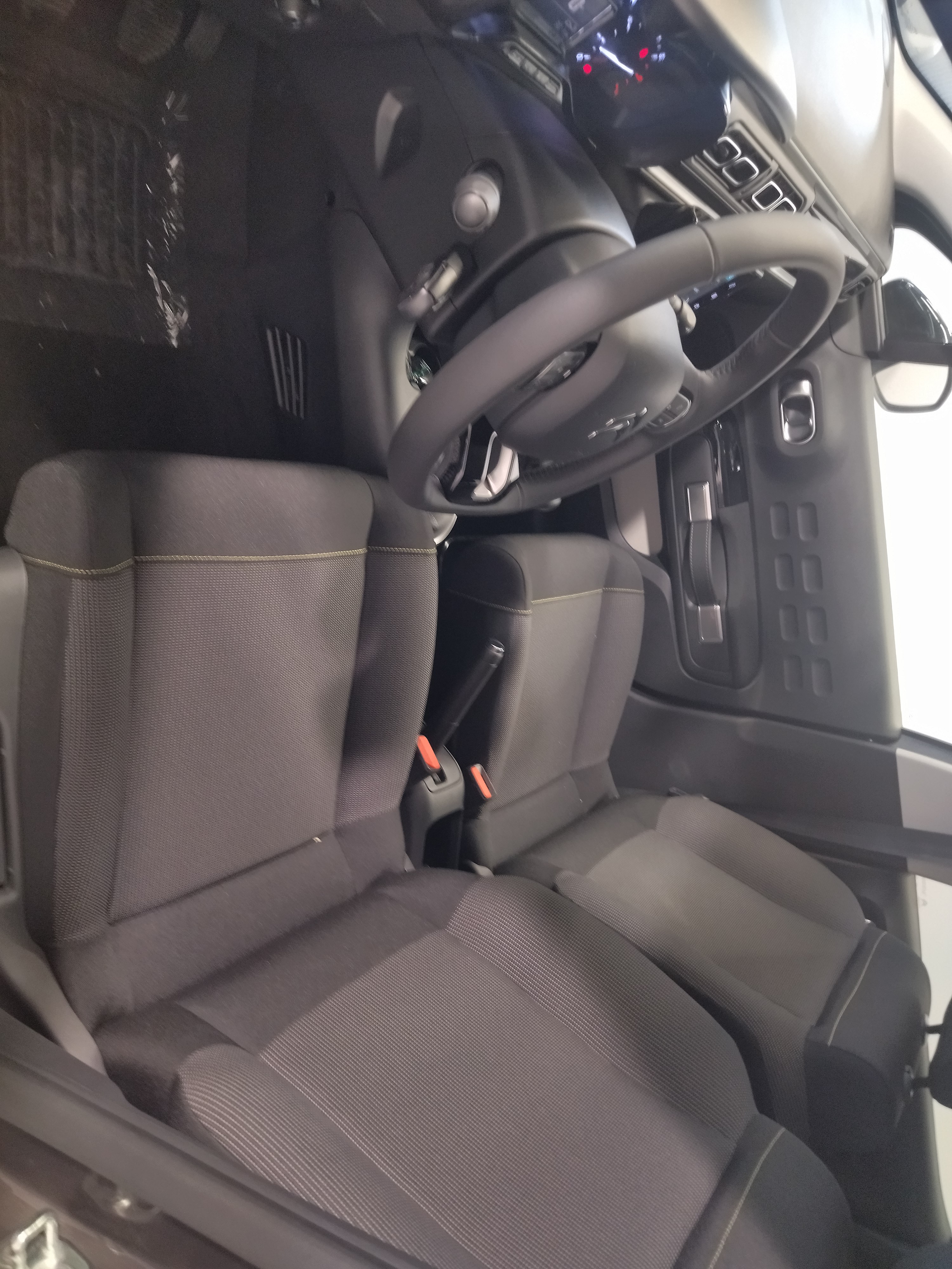Photo 11 du véhicule CITROEN C3