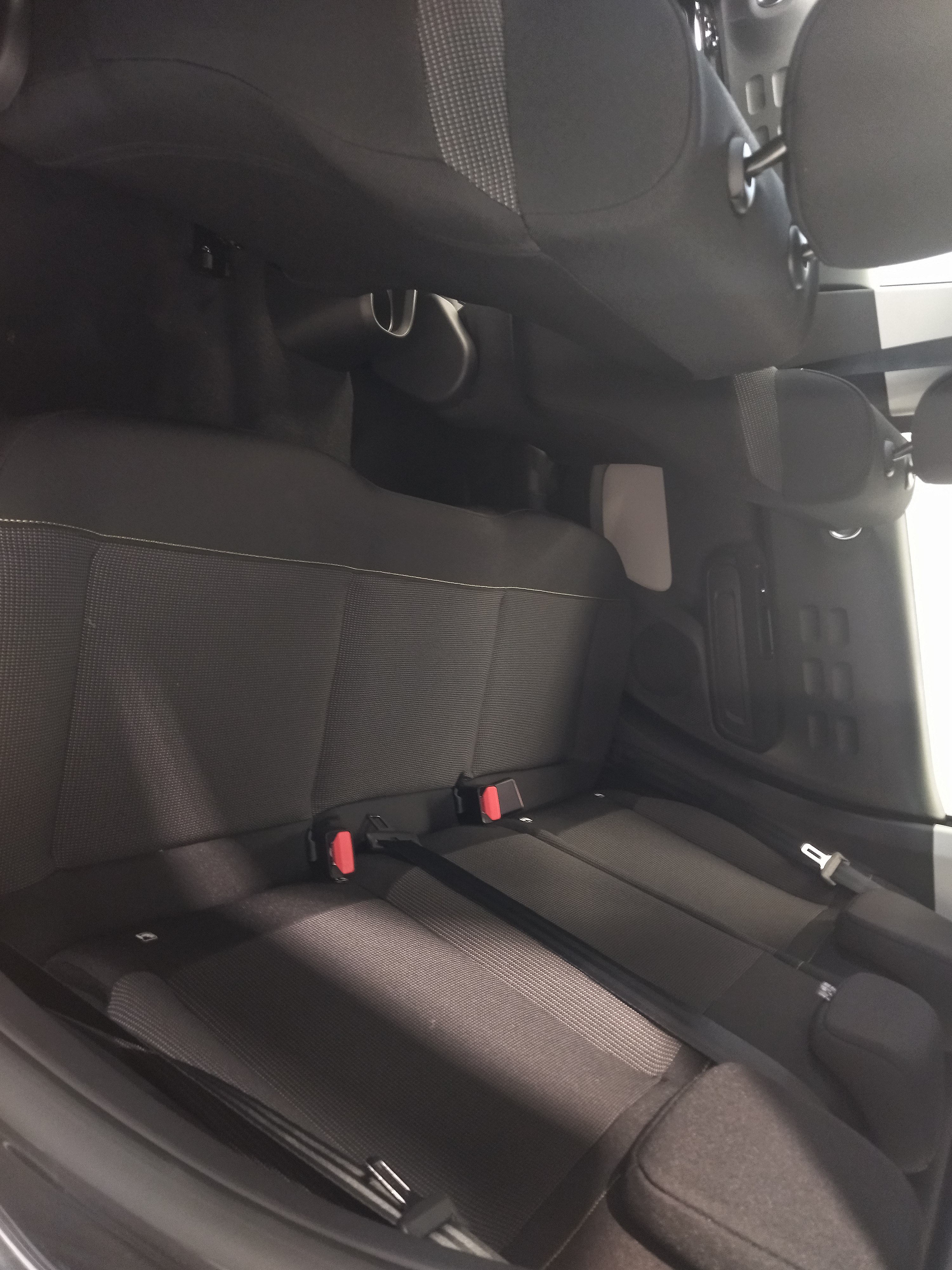 Photo 12 du véhicule CITROEN C3