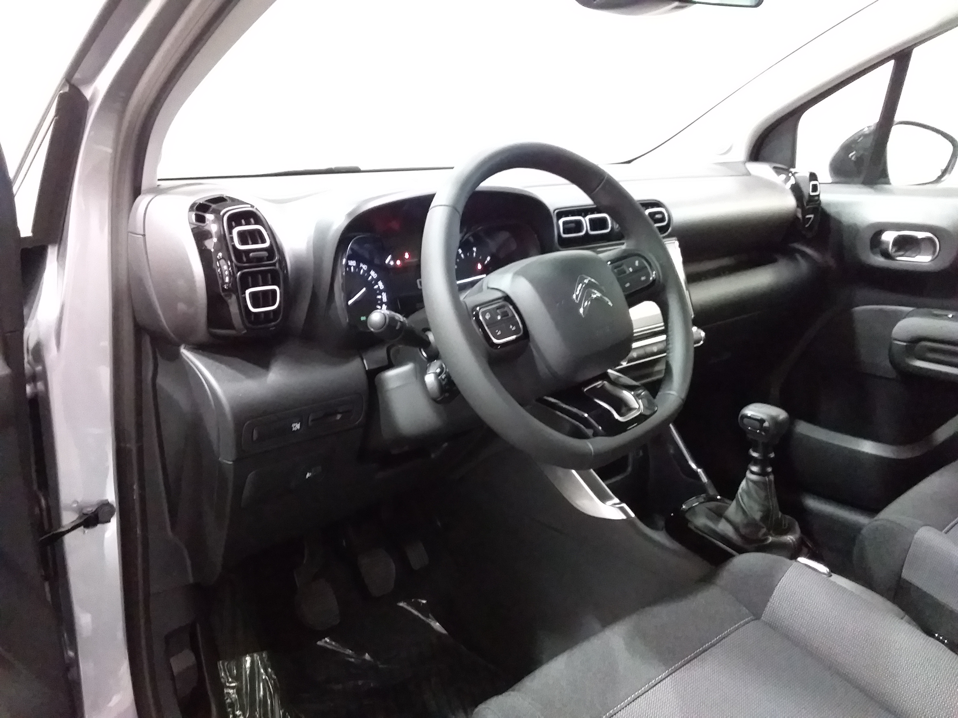Photo 29 du véhicule CITROEN C3 AIRCROSS