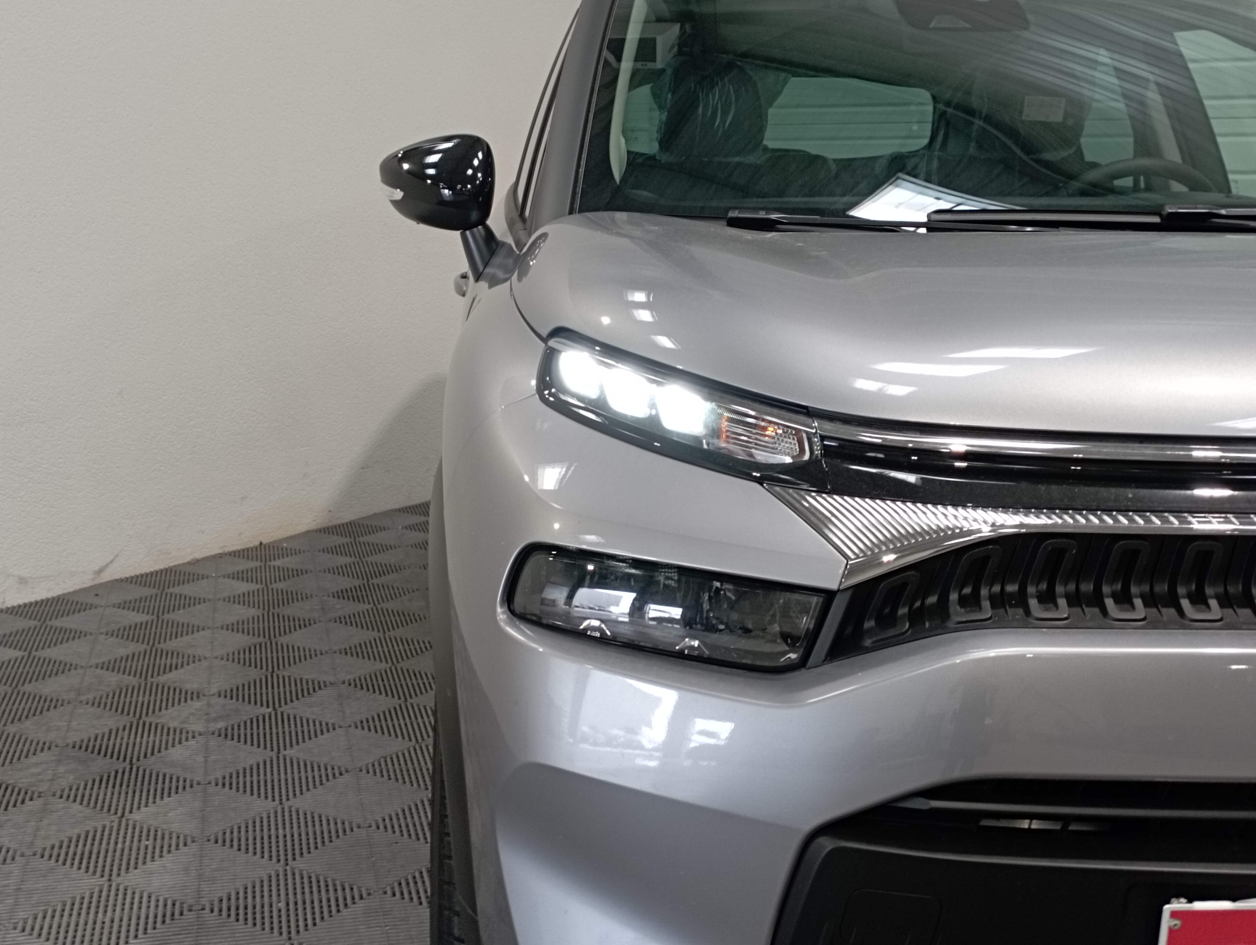 Photo 4 du véhicule CITROEN C3 AIRCROSS