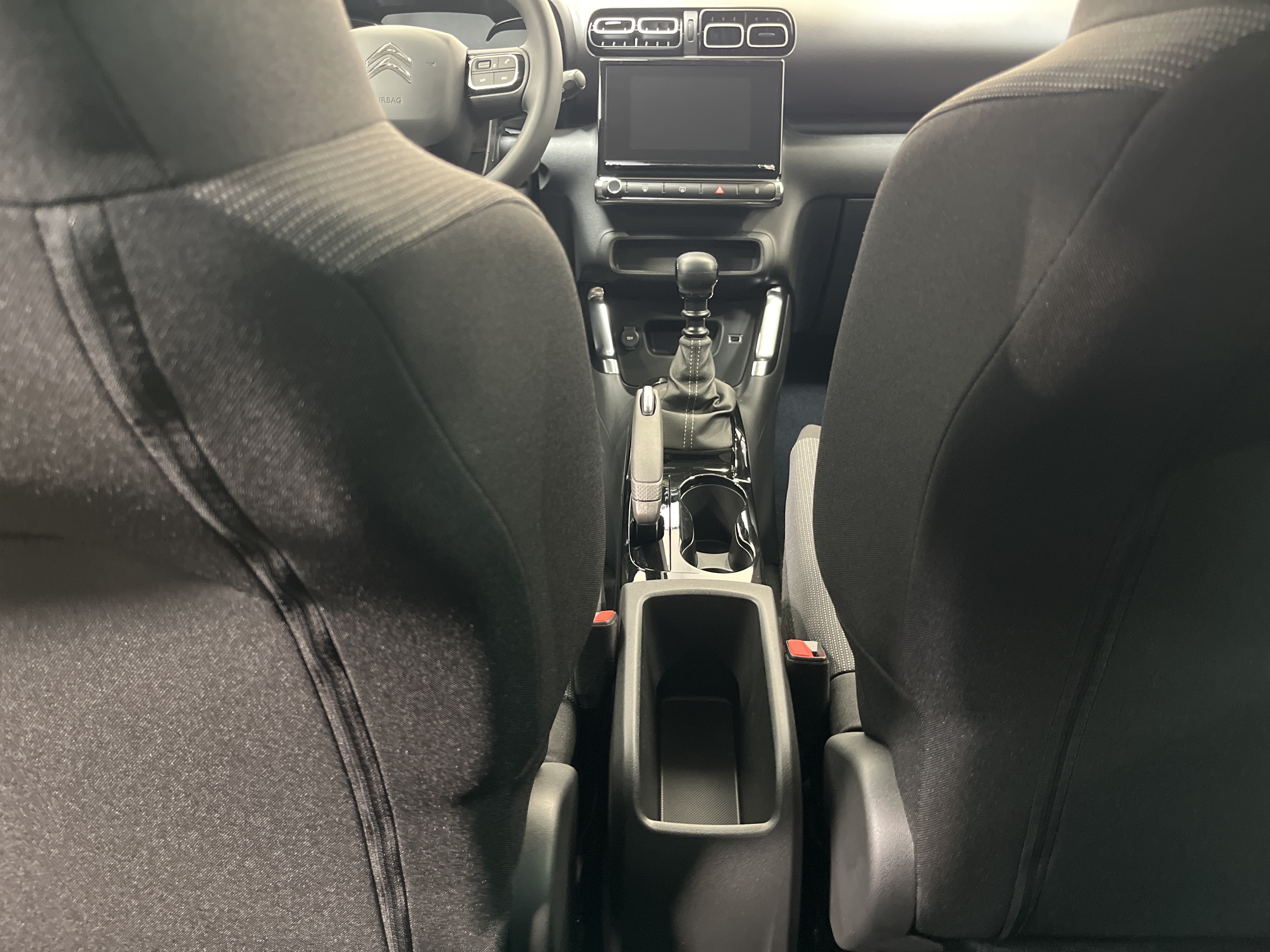 Photo 38 du véhicule CITROEN C3 AIRCROSS