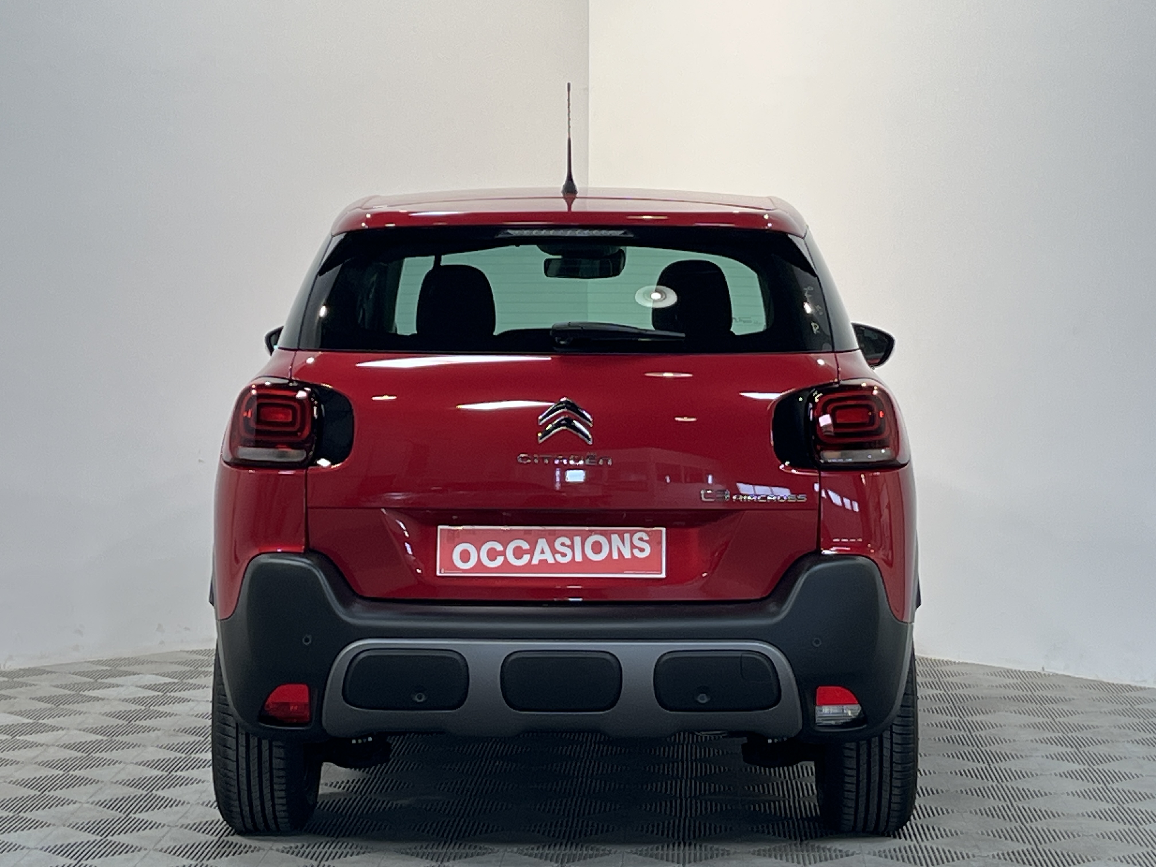 Photo 6 du véhicule CITROEN C3 AIRCROSS
