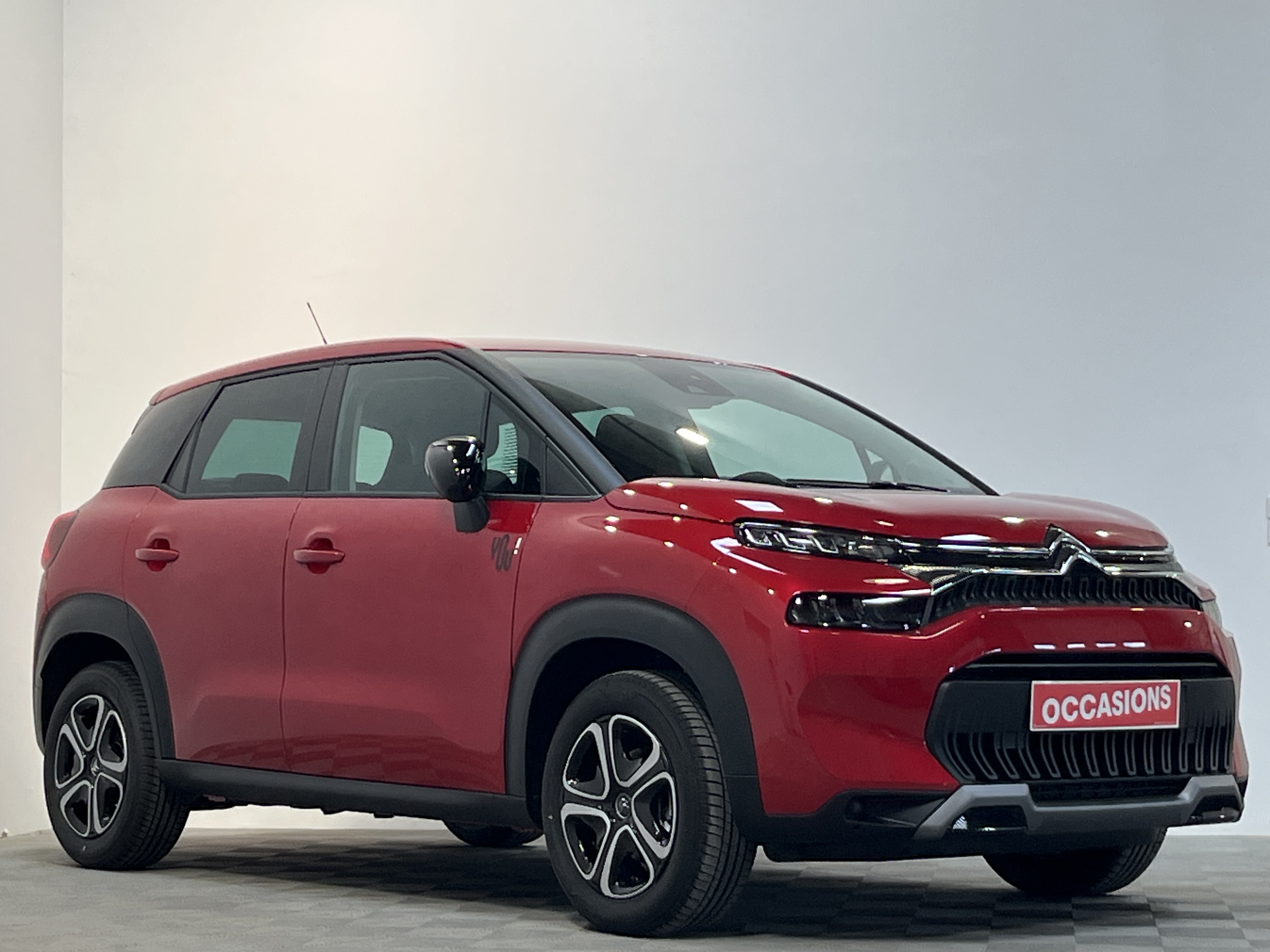 Photo 2 du véhicule CITROEN C3 AIRCROSS